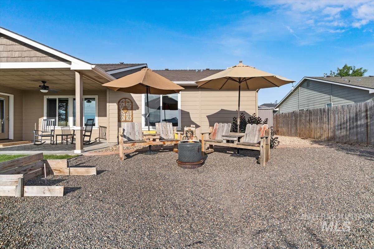 532 Morning Dove Way, Marsing, Idaho 83639, 3 Bedrooms, 2 Bathrooms, Residential For Sale, Price $405,000, 98991046