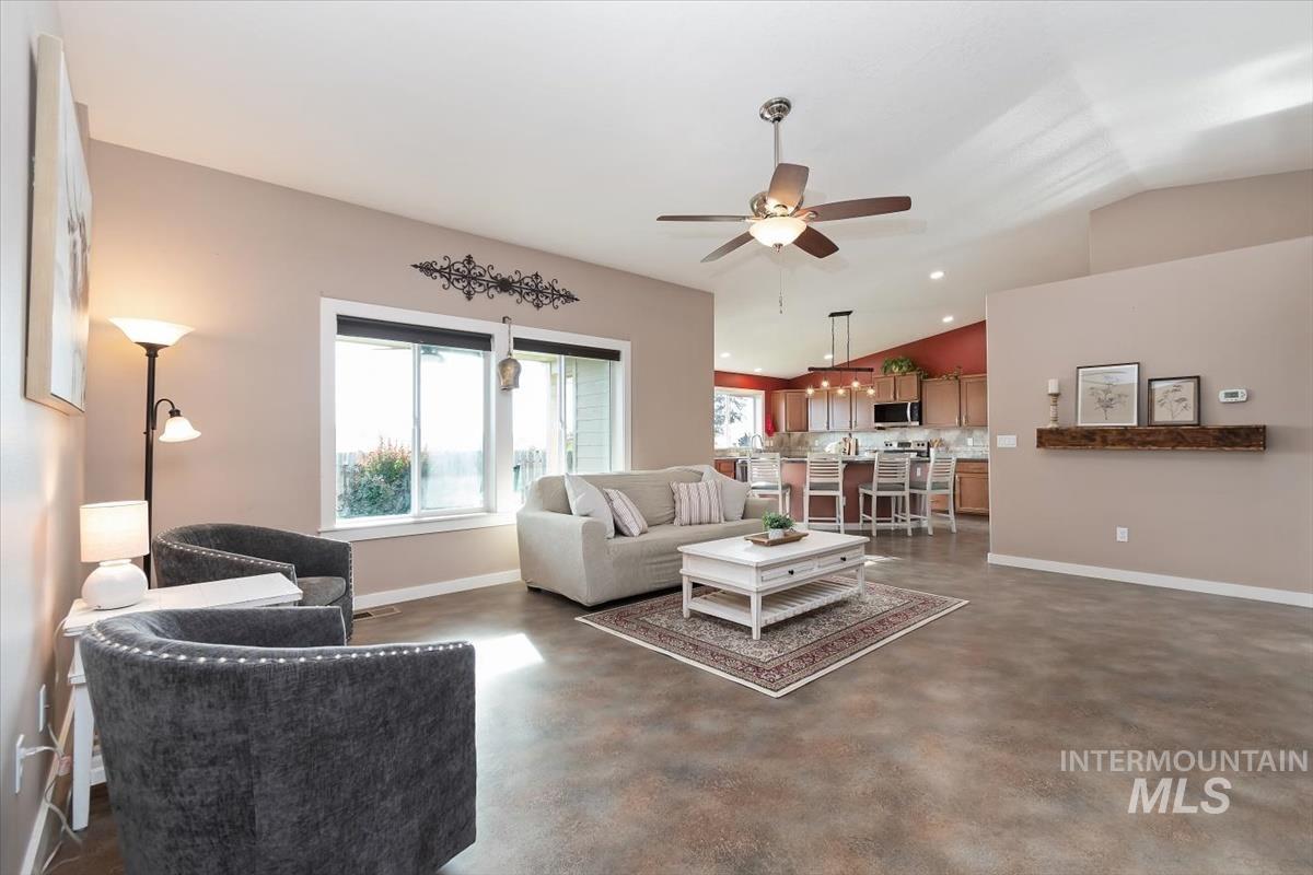 532 Morning Dove Way, Marsing, Idaho 83639, 3 Bedrooms, 2 Bathrooms, Residential For Sale, Price $405,000, 98991046