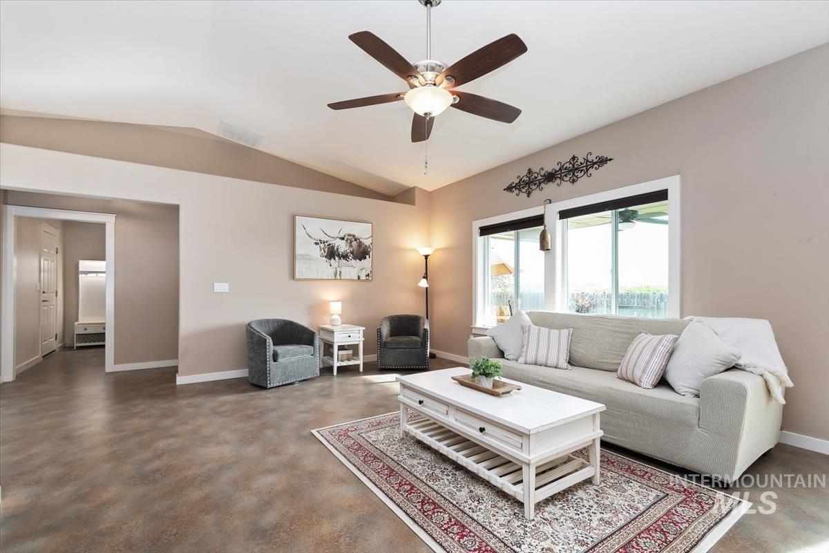 532 Morning Dove Way, Marsing, Idaho 83639, 3 Bedrooms, 2 Bathrooms, Residential For Sale, Price $405,000, 98991046
