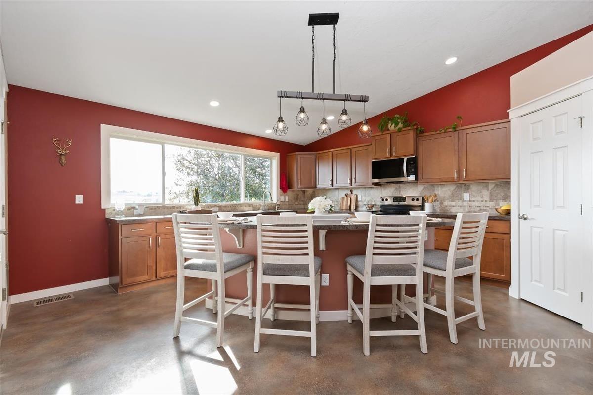 532 Morning Dove Way, Marsing, Idaho 83639, 3 Bedrooms, 2 Bathrooms, Residential For Sale, Price $405,000, 98991046