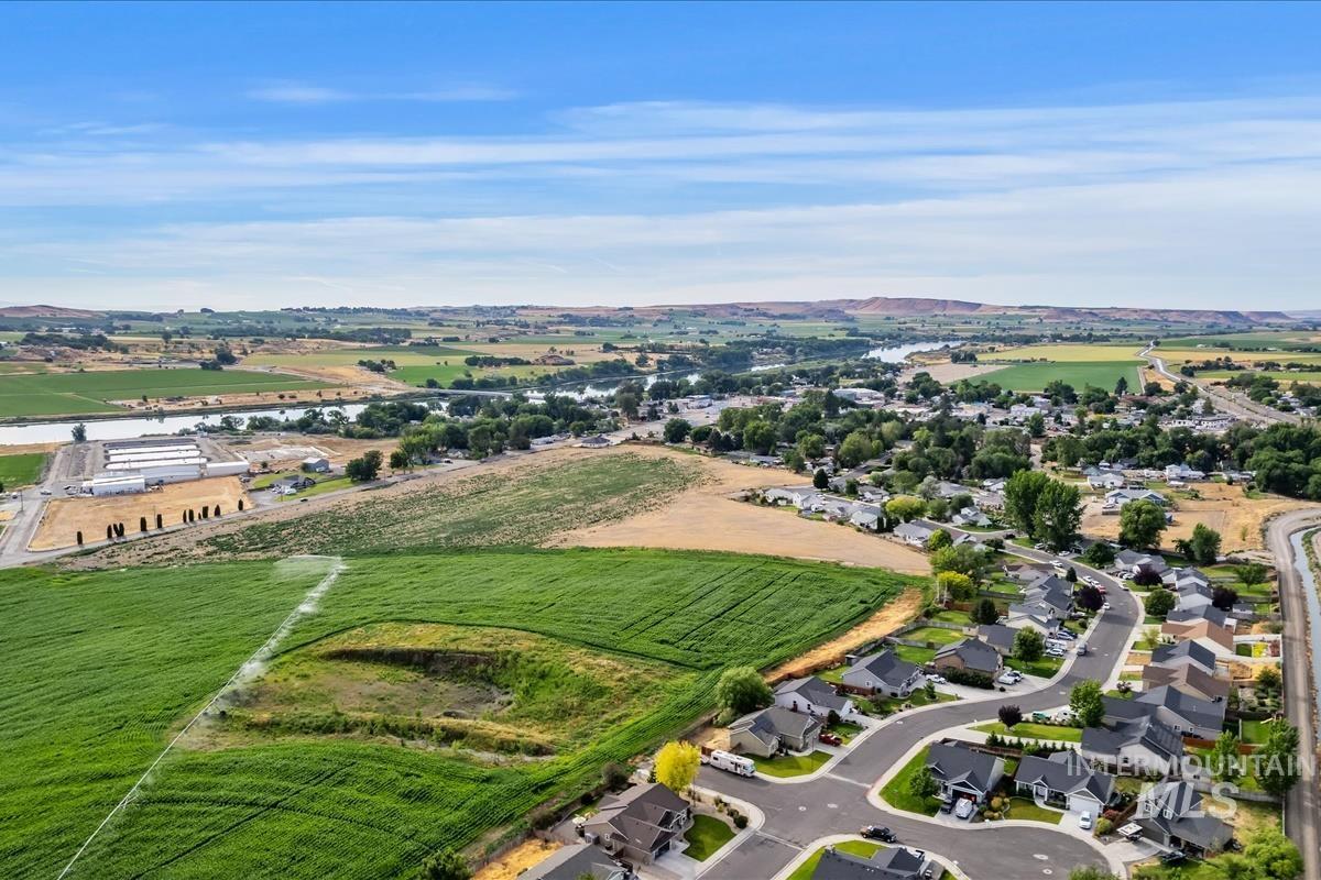 532 Morning Dove Way, Marsing, Idaho 83639, 3 Bedrooms, 2 Bathrooms, Residential For Sale, Price $405,000, 98991046