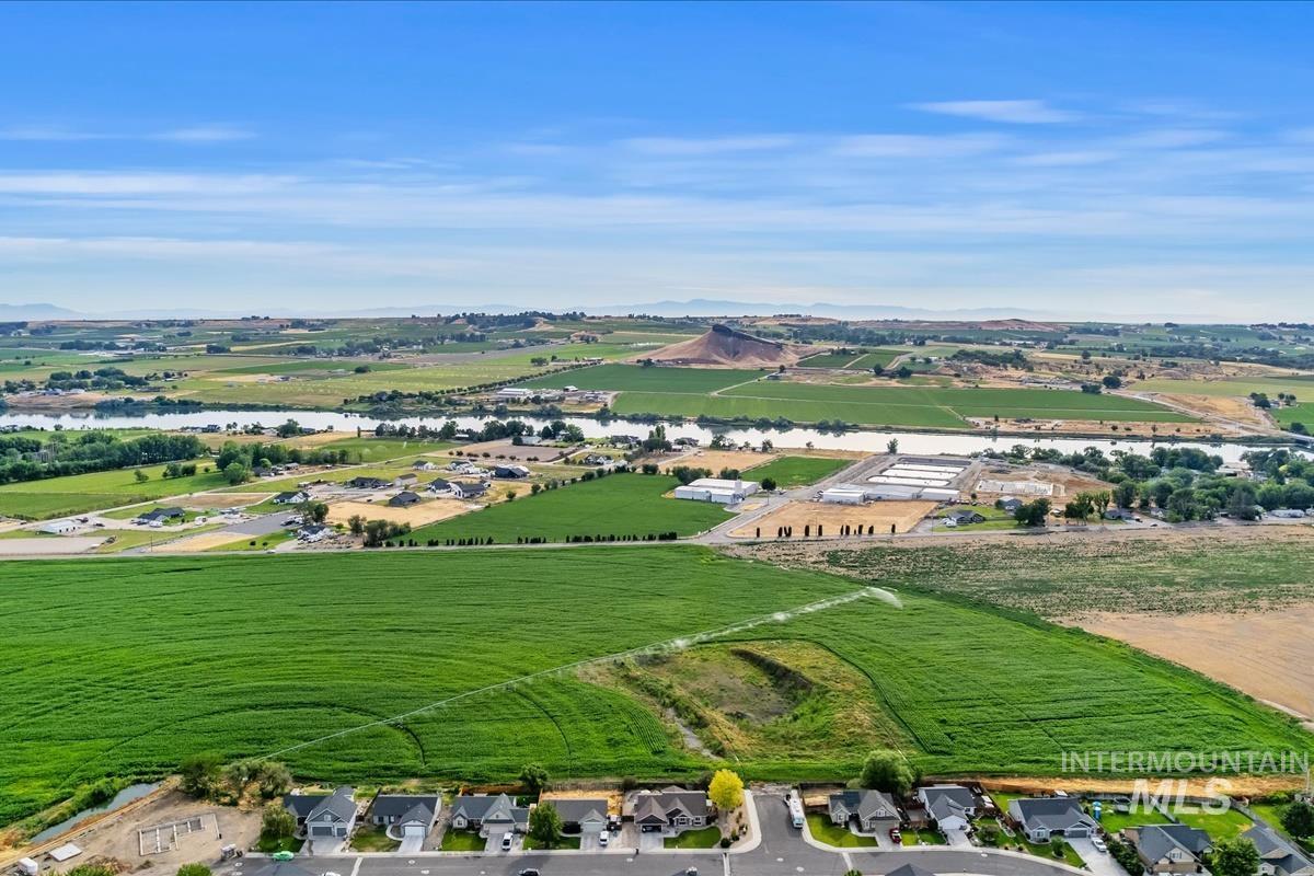 532 Morning Dove Way, Marsing, Idaho 83639, 3 Bedrooms, 2 Bathrooms, Residential For Sale, Price $405,000, 98991046