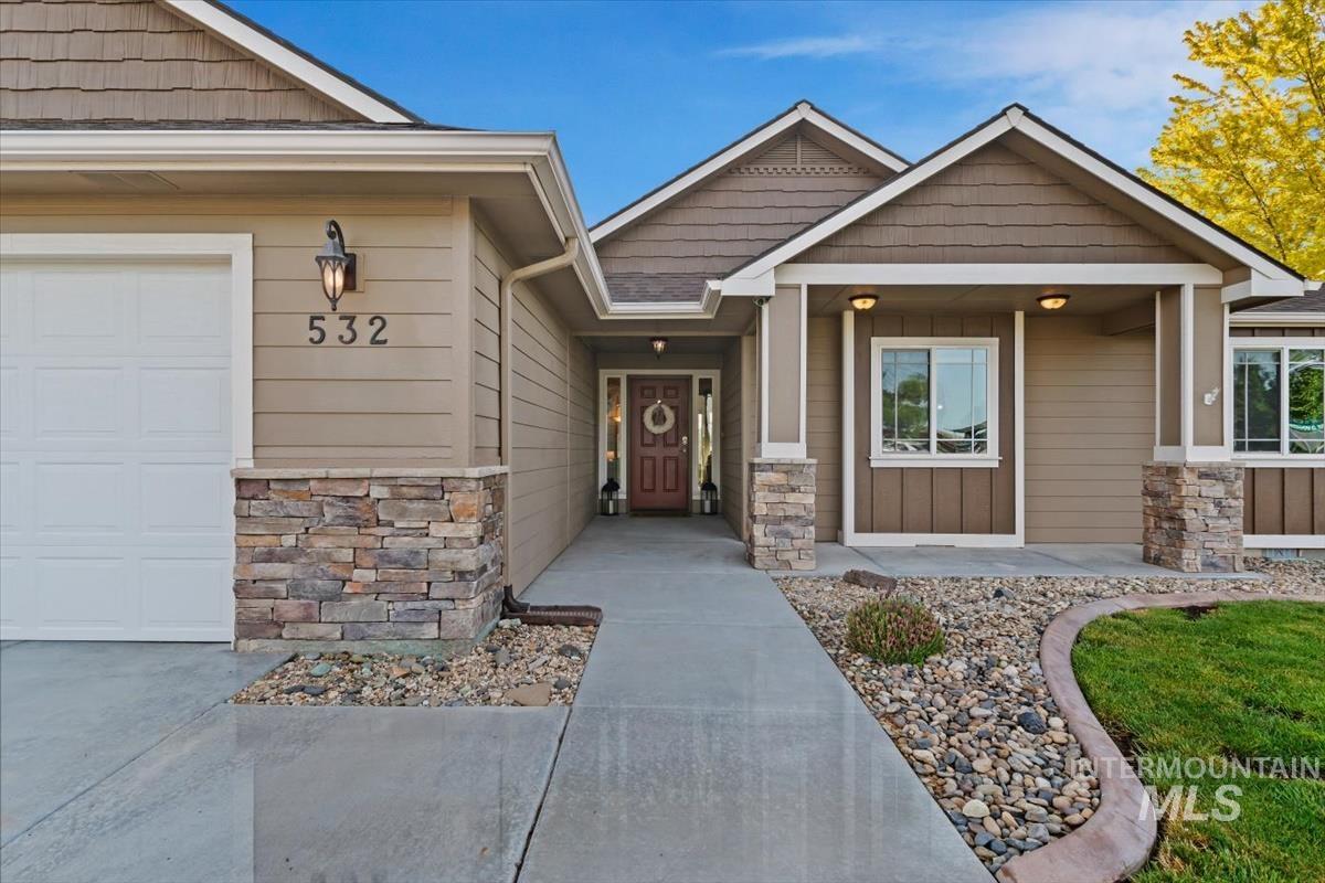 532 Morning Dove Way, Marsing, Idaho 83639, 3 Bedrooms, 2 Bathrooms, Residential For Sale, Price $405,000, 98991046