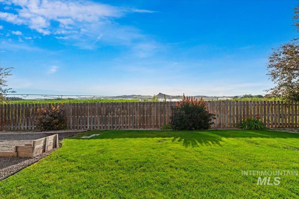 532 Morning Dove Way, Marsing, Idaho 83639, 3 Bedrooms, 2 Bathrooms, Residential For Sale, Price $405,000, 98991046