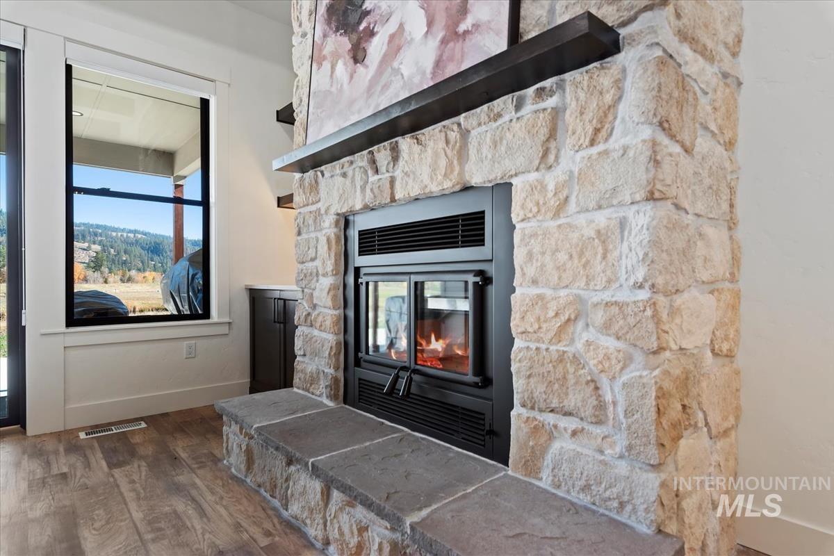 42 Singing Springs Way, Garden Valley, Idaho 83622, 4 Bedrooms, 3 Bathrooms, Residential For Sale, Price $895,000, 98991049