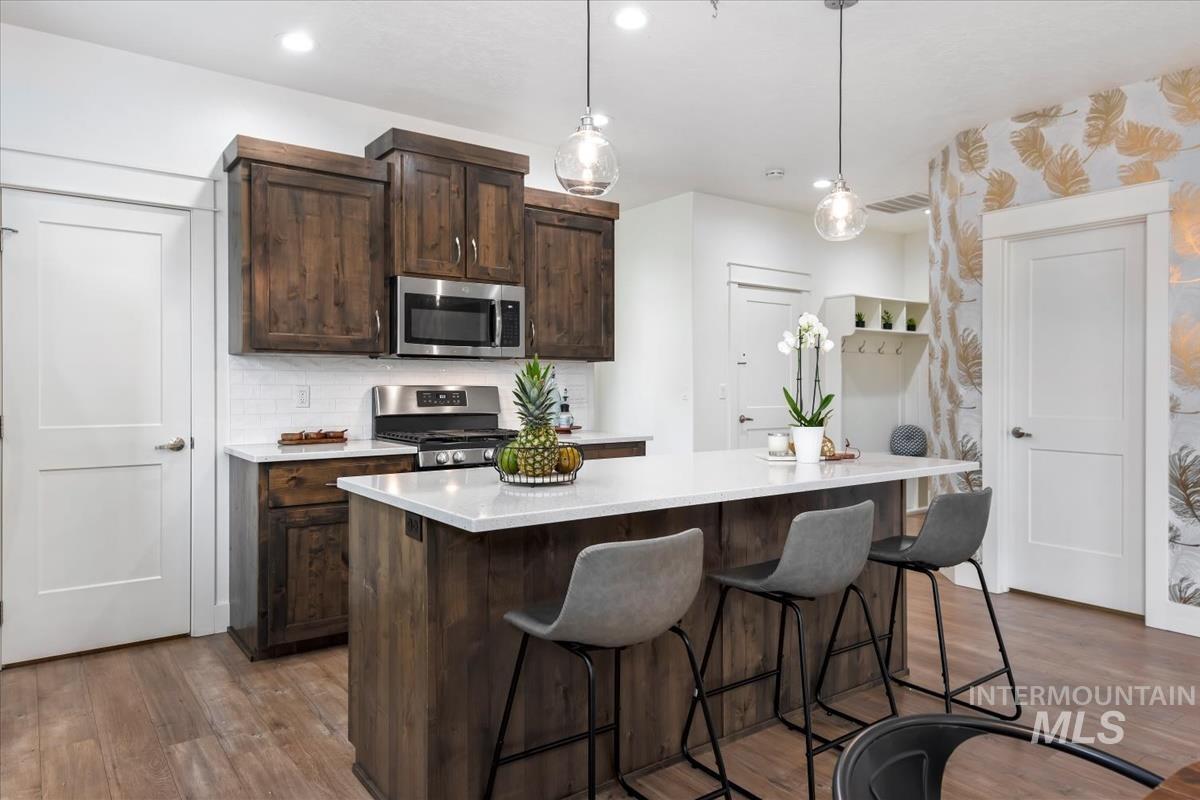 9617 W De Witt St, Boise, Idaho 83704, 3 Bedrooms, 2 Bathrooms, Residential For Sale, Price $450,000,MLS 98991052