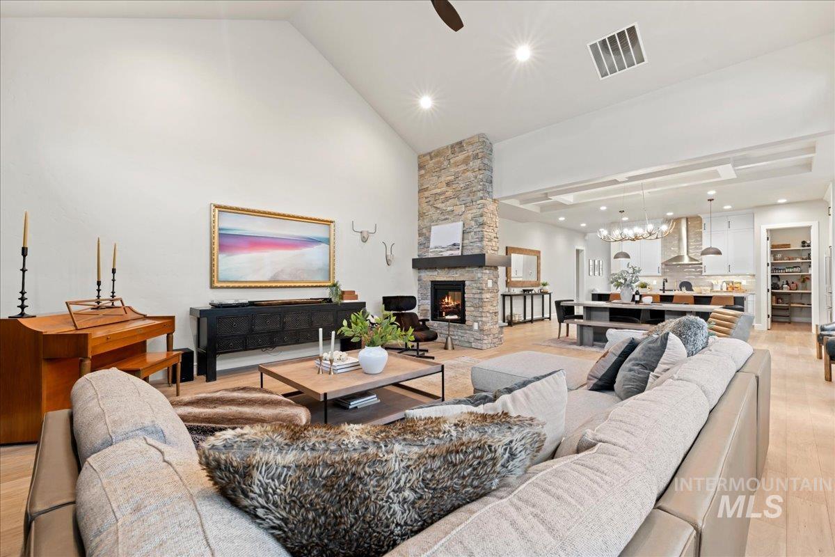 9709 W Snowcap Dr, Boise, Idaho 83709, 3 Bedrooms, 2.5 Bathrooms, Residential For Sale, Price $1,050,000,MLS 98991053