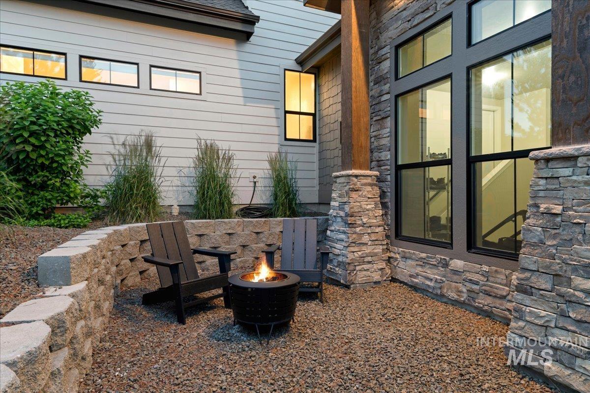 9709 W Snowcap Dr, Boise, Idaho 83709, 3 Bedrooms, 2.5 Bathrooms, Residential For Sale, Price $1,050,000,MLS 98991053