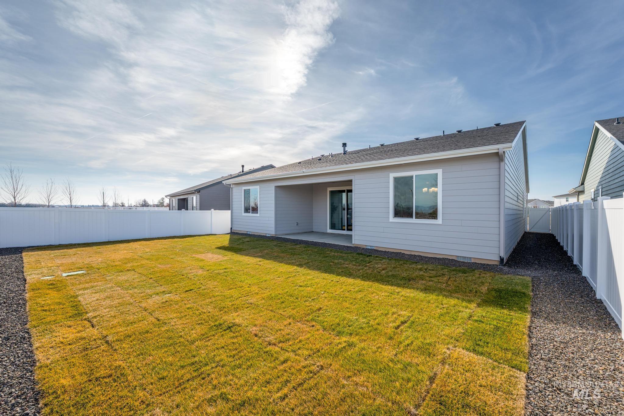 1925 Buckbrush Ave, Middleton, Idaho 83644, 3 Bedrooms, 2 Bathrooms, Residential For Sale, Price $529,000,MLS 98991055