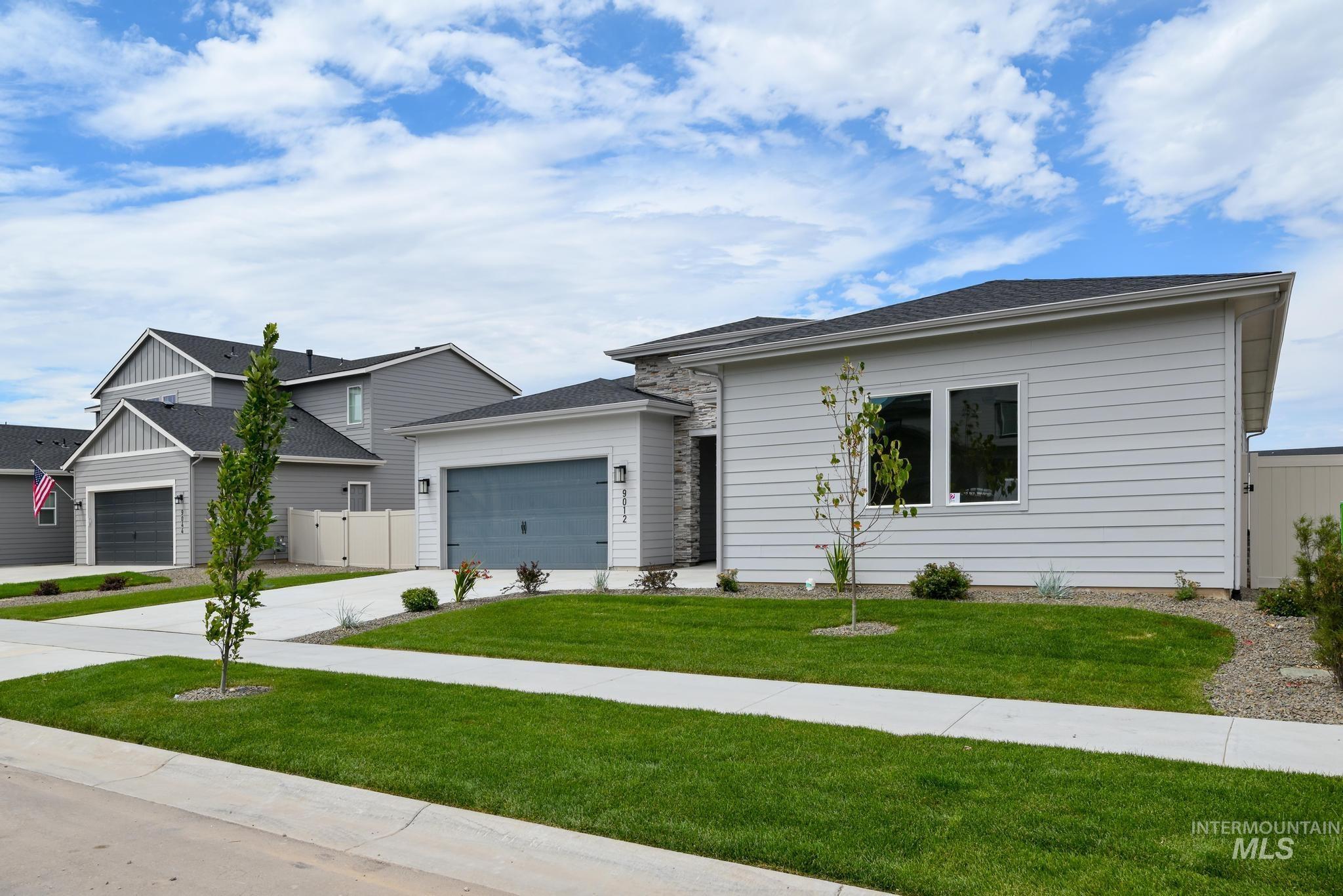 9012 W Purple Martin St, Star, Idaho 83669, 4 Bedrooms, 3 Bathrooms, Residential For Sale, Price $685,000,MLS 98991057