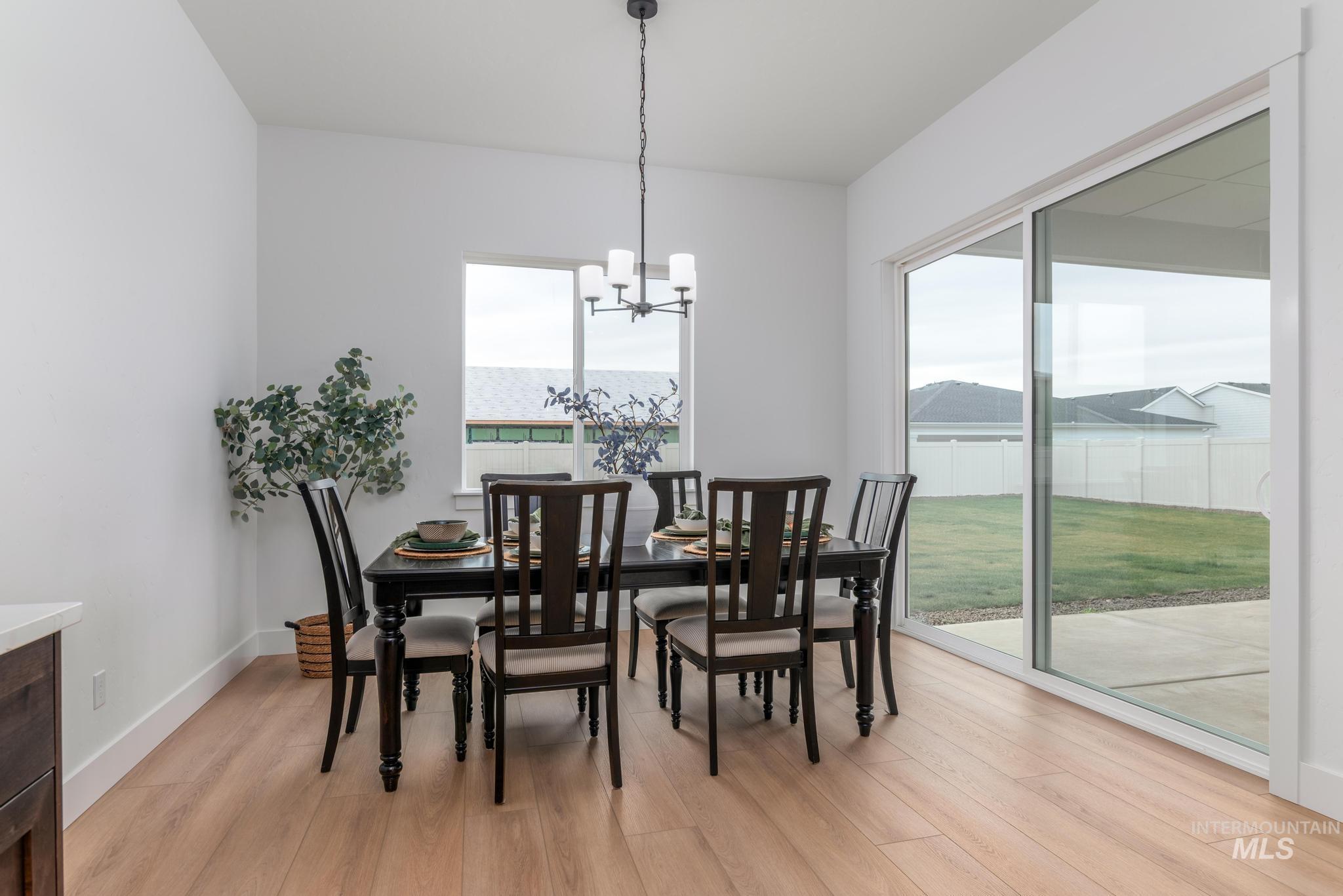 9012 W Purple Martin St, Star, Idaho 83669, 4 Bedrooms, 3 Bathrooms, Residential For Sale, Price $689,000,MLS 98991057