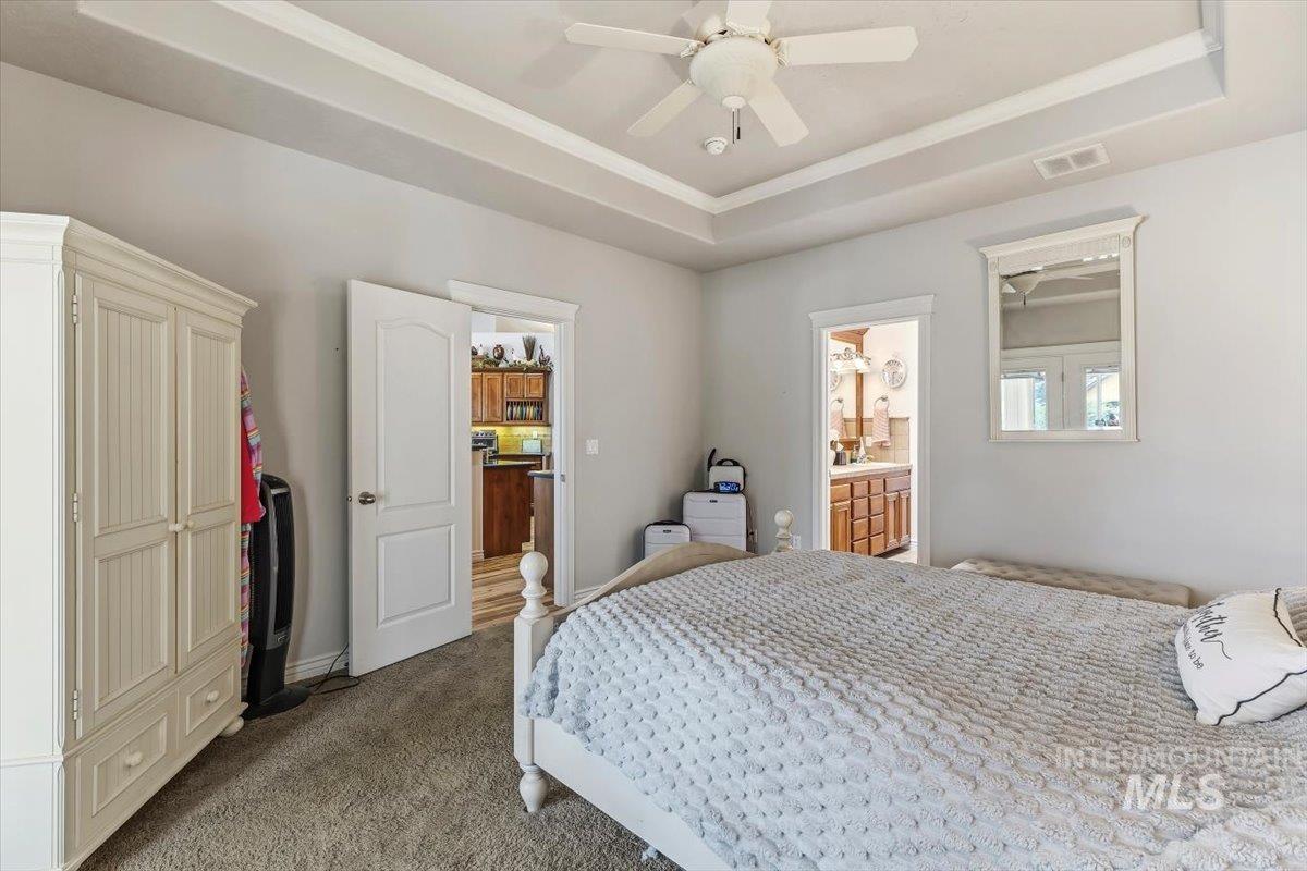 9774 W Blackpool Ct, Star, Idaho 83669, 3 Bedrooms, 2.5 Bathrooms, Residential For Sale, Price $599,999,MLS 98991058
