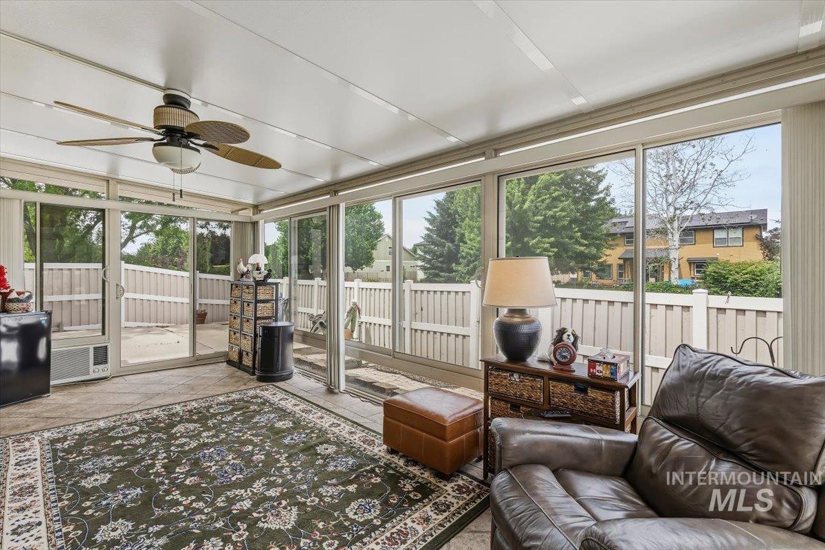 9774 W Blackpool Ct, Star, Idaho 83669, 3 Bedrooms, 2.5 Bathrooms, Residential For Sale, Price $599,999,MLS 98991058