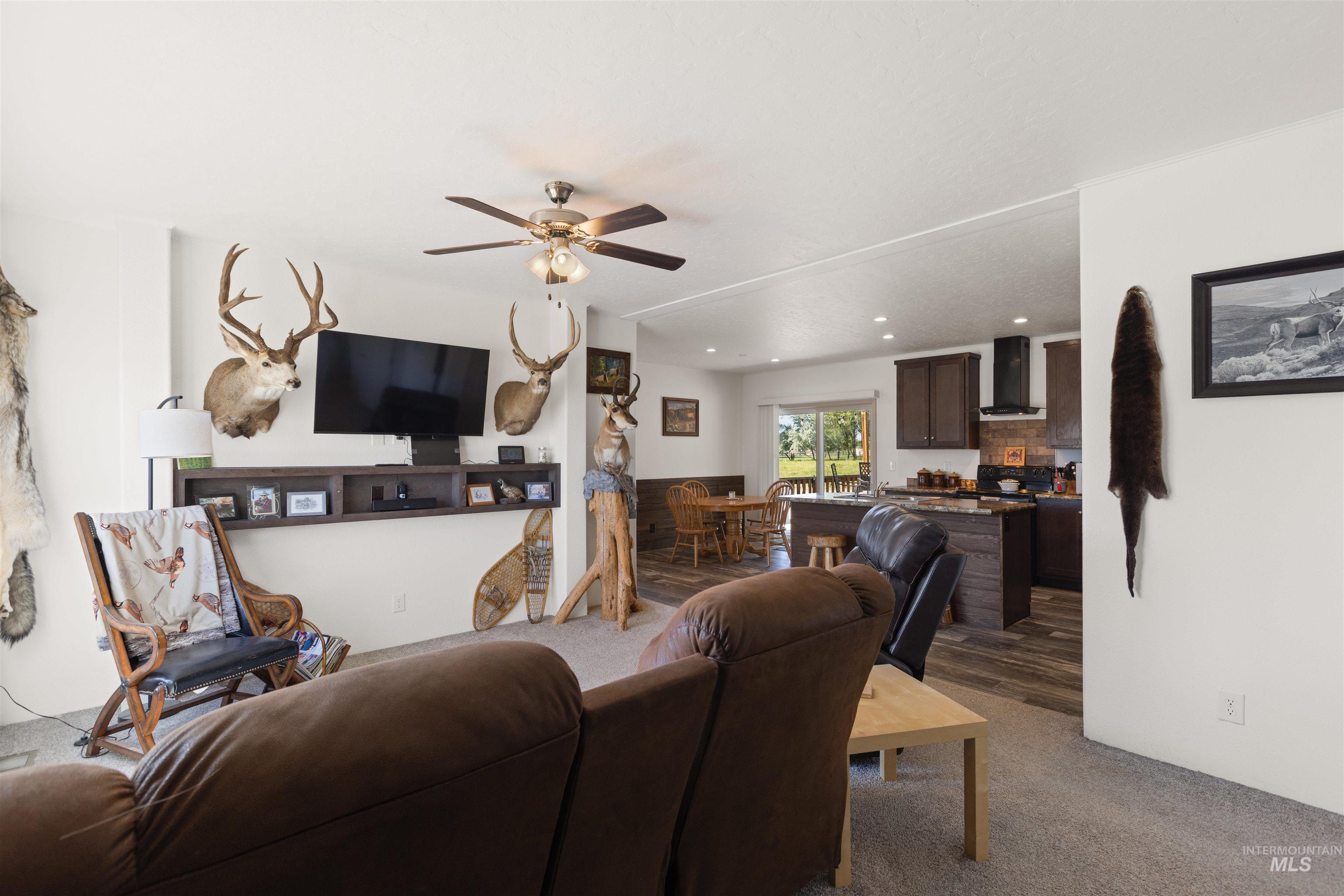 19829 Top Road, Greenleaf, Idaho 83626, 3 Bedrooms, 2 Bathrooms, Residential For Sale, Price $225,000, 98991060