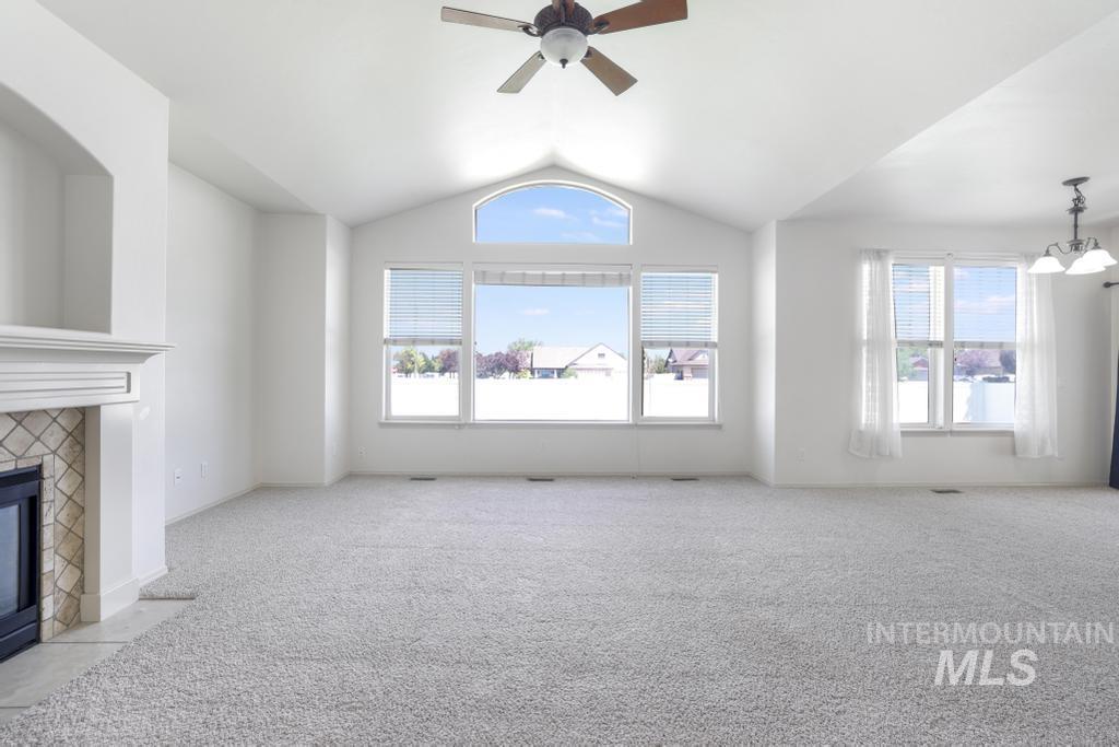 492 Shadetree Trail, Twin Falls, Idaho 83301-2917, 3 Bedrooms, 2 Bathrooms, Residential For Sale, Price $430,000,MLS 98991062