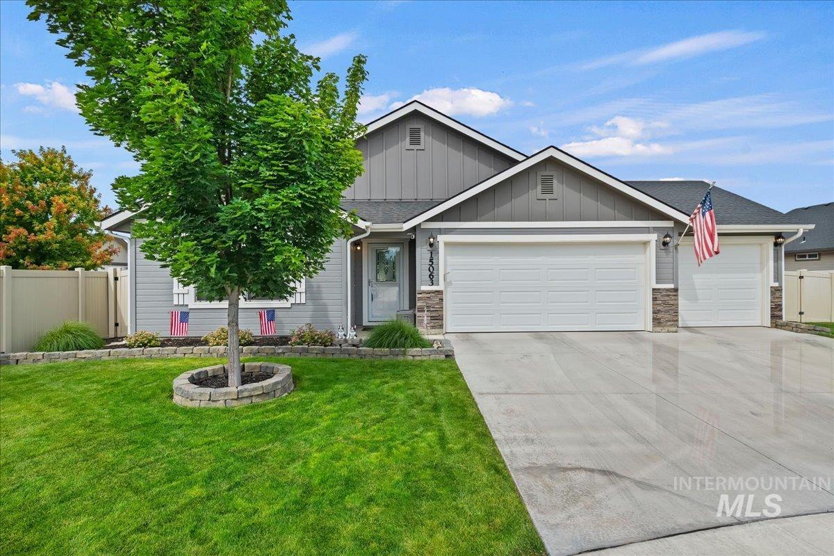 15063 N Fishing Creek Ave, Nampa, Idaho 83651-3007, 3 Bedrooms, 2 Bathrooms, Residential For Sale, Price $459,900,MLS 98991066