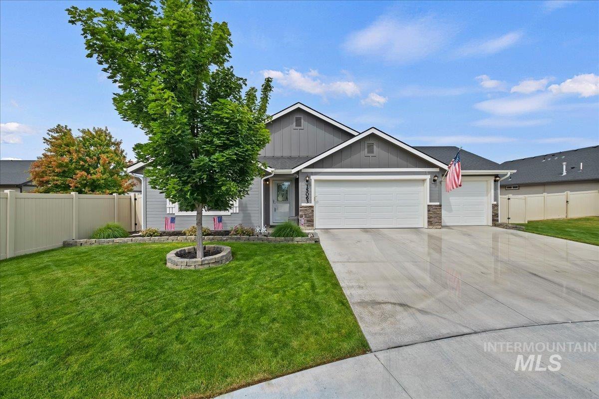 15063 N Fishing Creek Ave, Nampa, Idaho 83651-3007, 3 Bedrooms, 2 Bathrooms, Residential For Sale, Price $459,900,MLS 98991066
