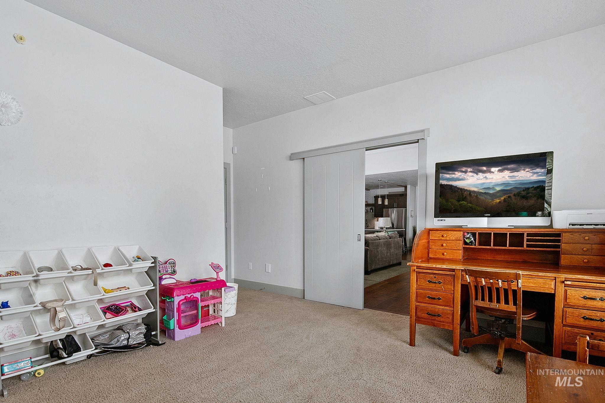 3301 S. Caleb Way, Meridian, Idaho 83642, 4 Bedrooms, 2.5 Bathrooms, Residential For Sale, Price $850,000, 98991070