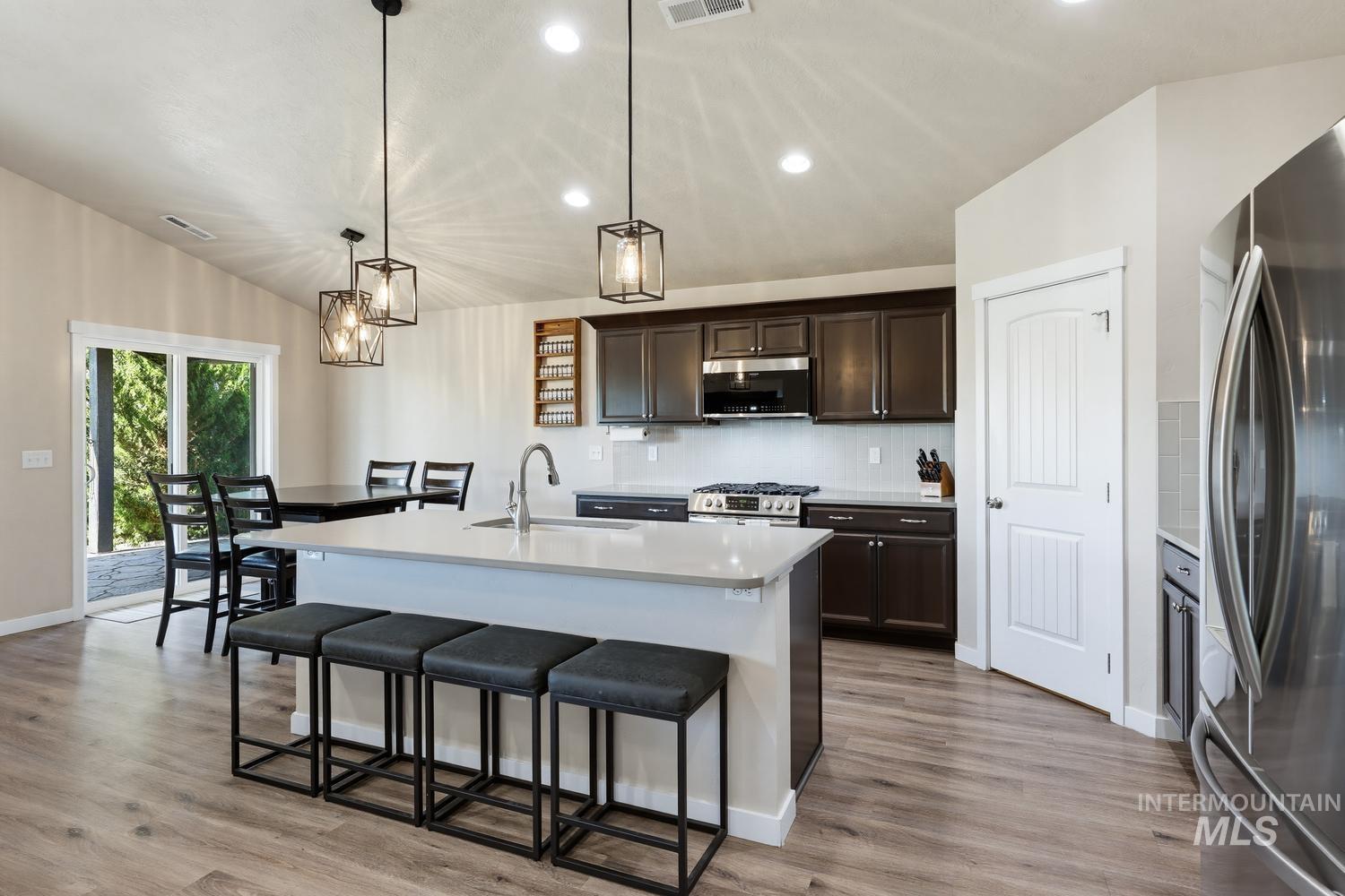 1711 W Lava Ave, Nampa, Idaho 83651, 3 Bedrooms, 2 Bathrooms, Residential For Sale, Price $459,999,MLS 98991071