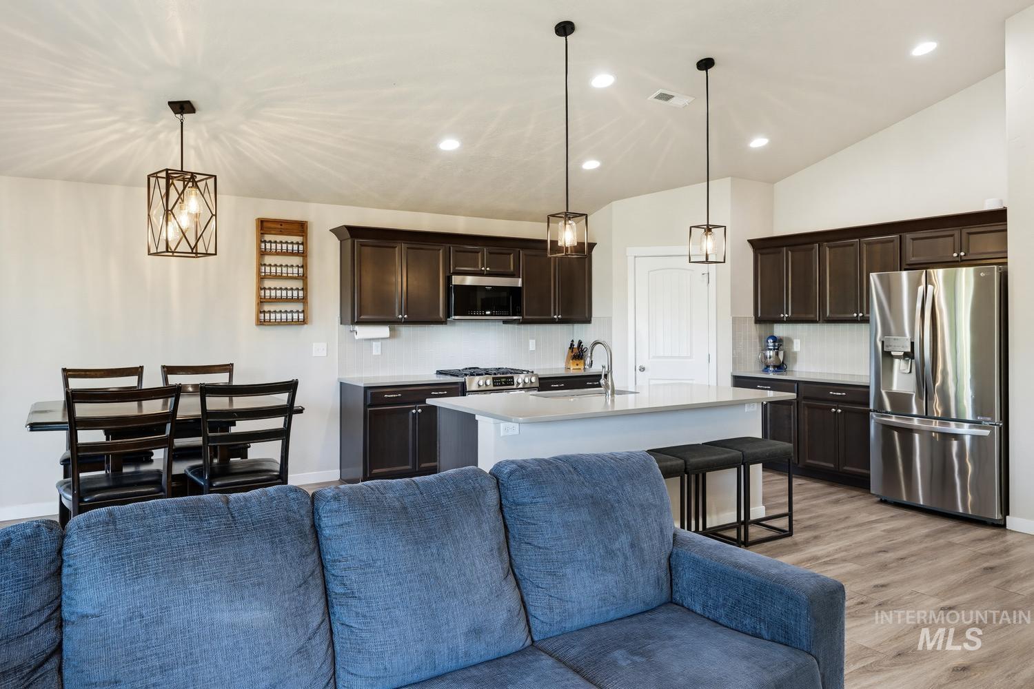 1711 W Lava Ave, Nampa, Idaho 83651, 3 Bedrooms, 2 Bathrooms, Residential For Sale, Price $459,999,MLS 98991071