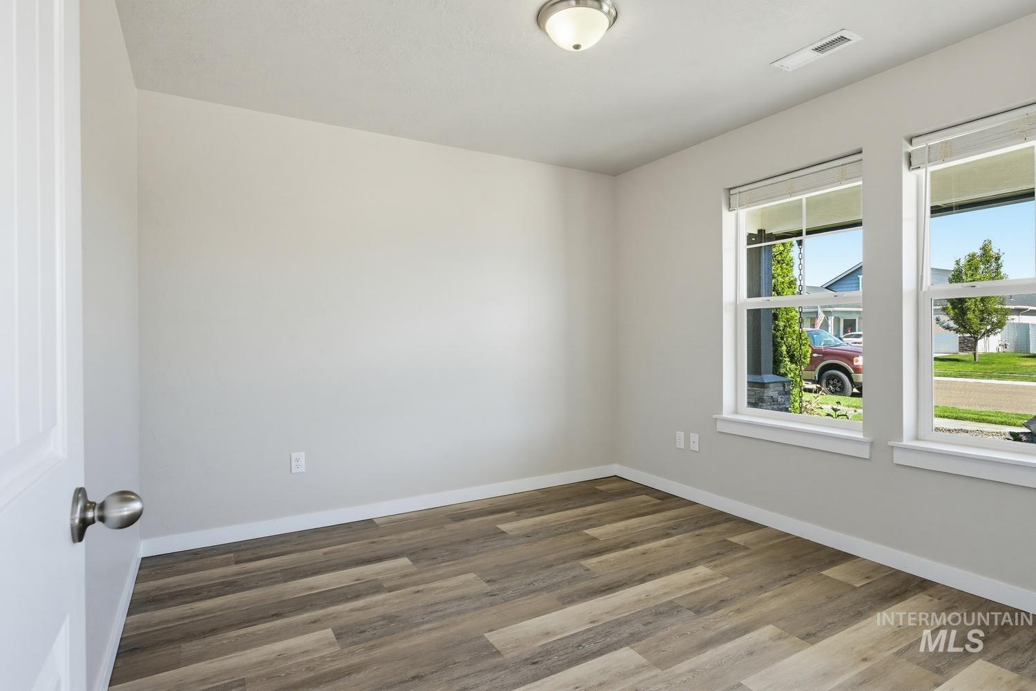 1711 W Lava Ave, Nampa, Idaho 83651, 3 Bedrooms, 2 Bathrooms, Residential For Sale, Price $459,999,MLS 98991071