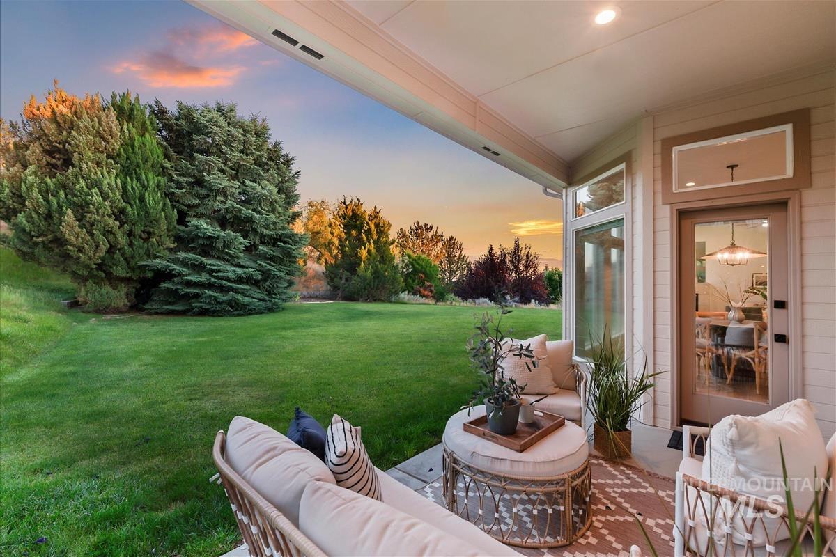 3949 W Quail Ridge, Boise, Idaho 83703-3855, 3 Bedrooms, 2.5 Bathrooms, Residential For Sale, Price $874,900, 98991072