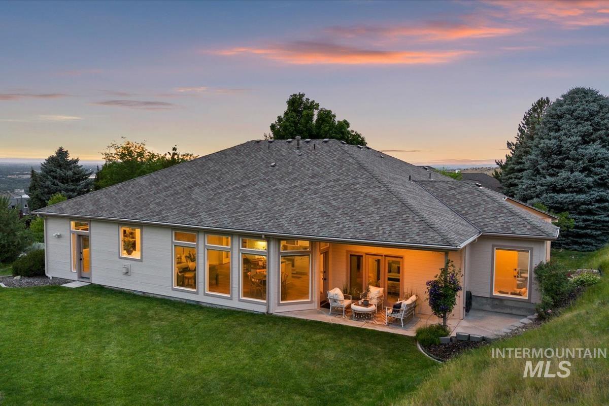 3949 W Quail Ridge, Boise, Idaho 83703-3855, 3 Bedrooms, 2.5 Bathrooms, Residential For Sale, Price $874,900, 98991072