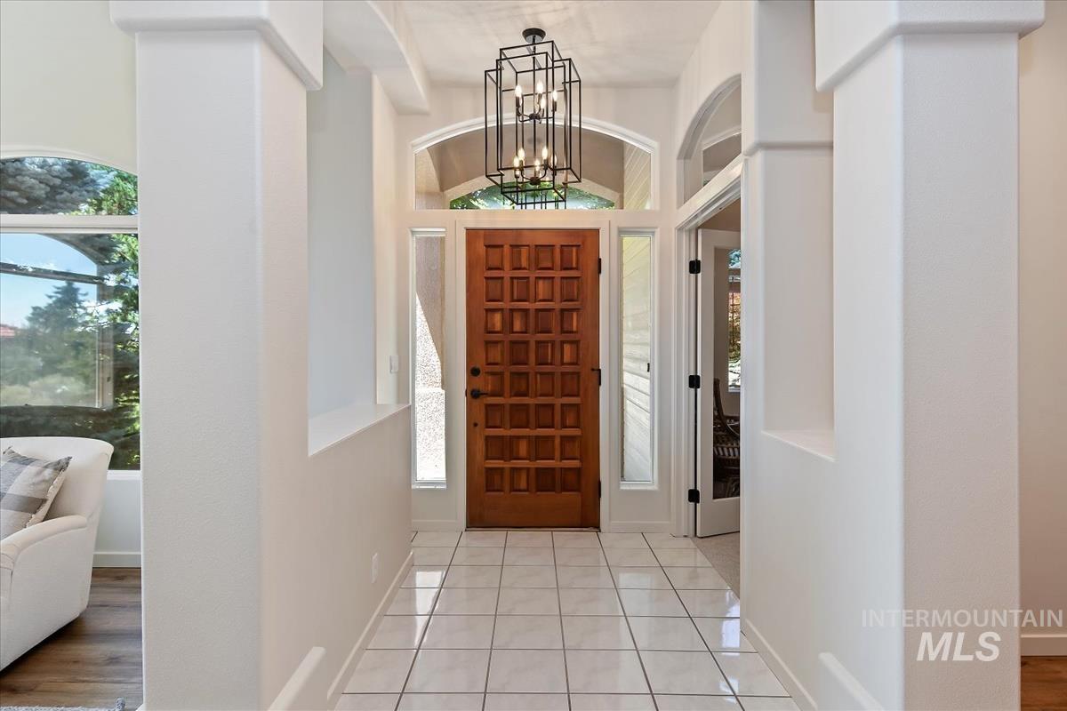 3949 W Quail Ridge, Boise, Idaho 83703-3855, 3 Bedrooms, 2.5 Bathrooms, Residential For Sale, Price $874,900, 98991072
