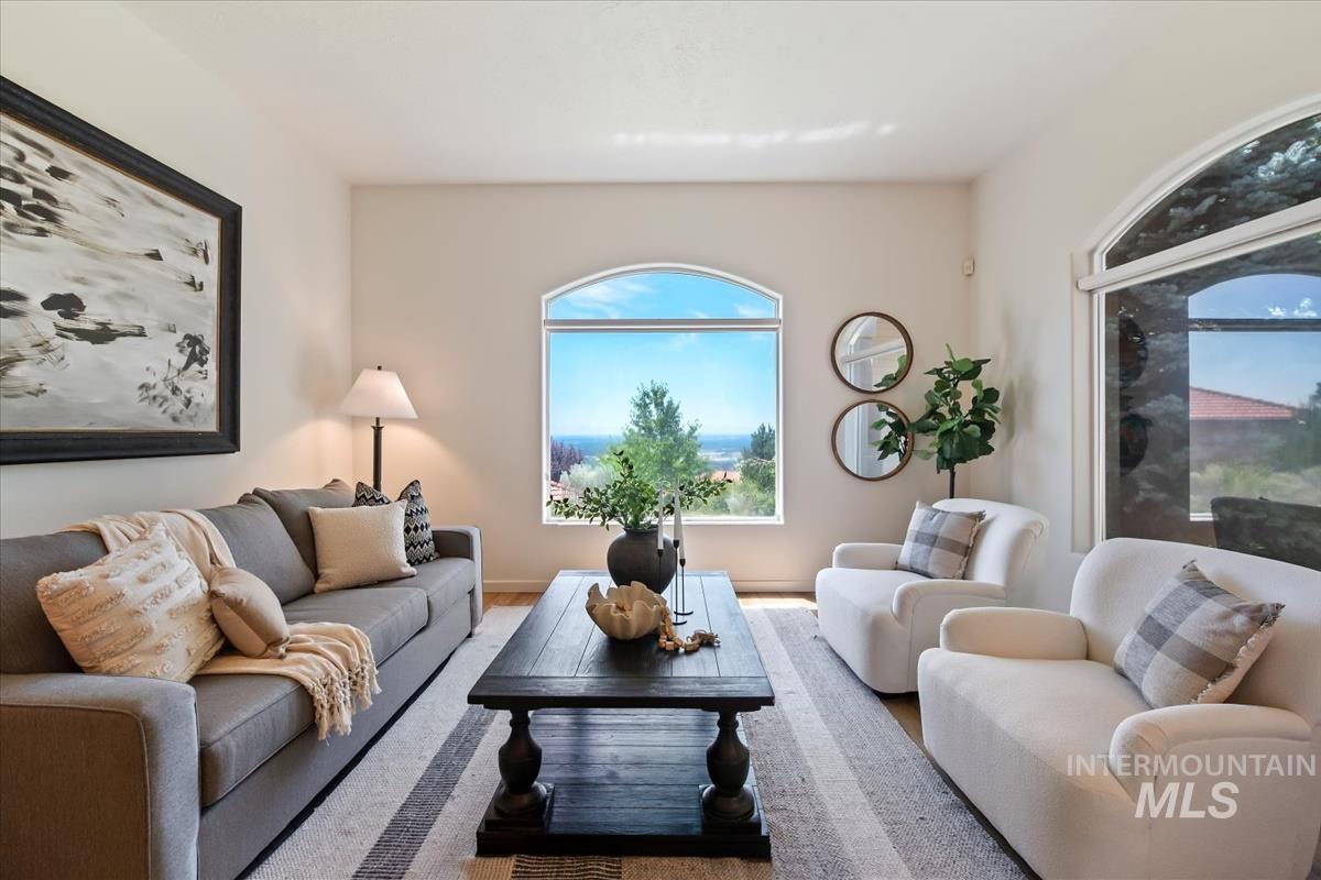 3949 W Quail Ridge, Boise, Idaho 83703-3855, 3 Bedrooms, 2.5 Bathrooms, Residential For Sale, Price $874,900, 98991072