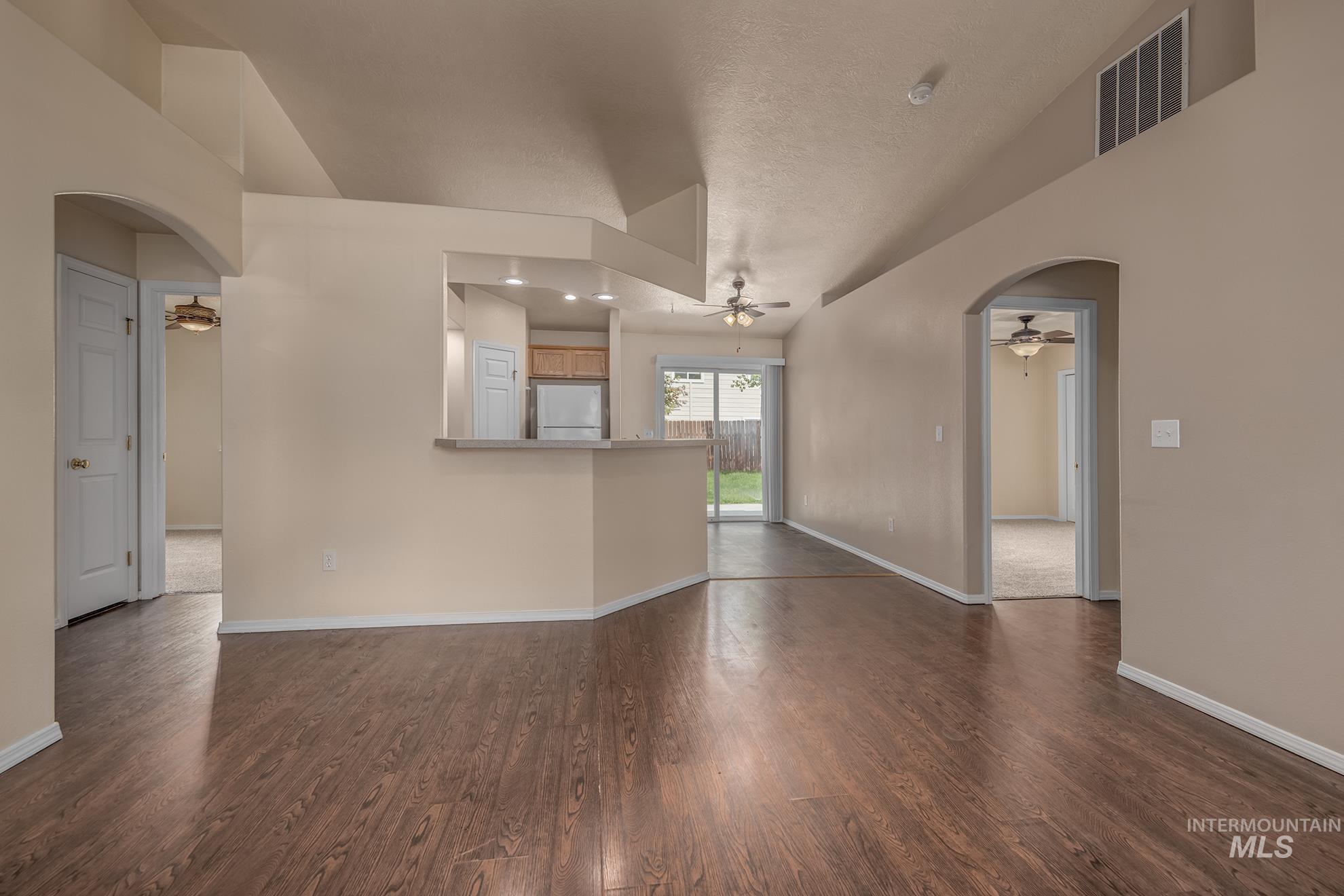 90 S Bancroft Way, Nampa, Idaho 83651-7622, 3 Bedrooms, 2 Bathrooms, Residential For Sale, Price $355,000,MLS 98991074