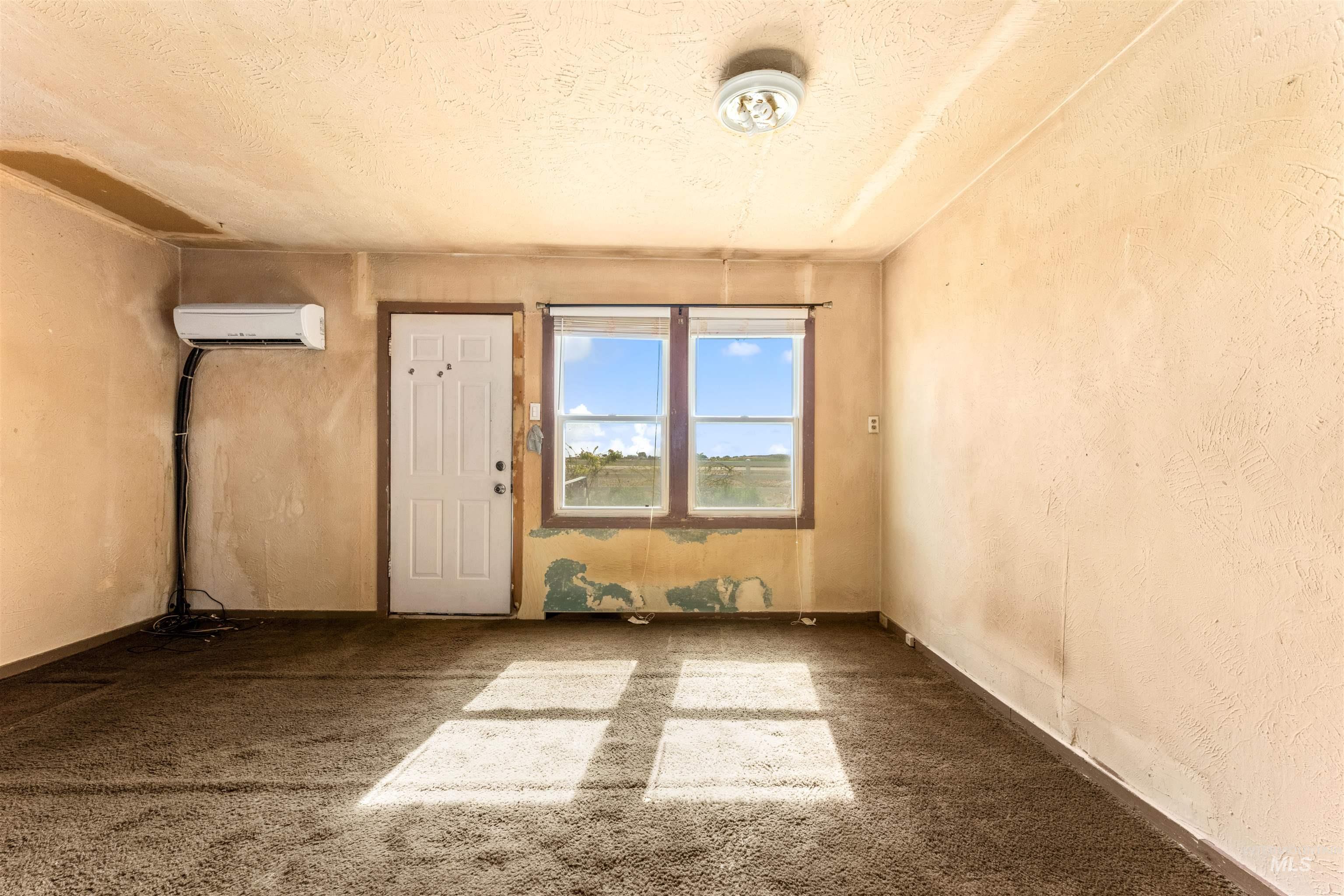 8427 Southside Blvd, Nampa, Idaho 83686, 1 Bedroom, 1 Bathroom, Residential For Sale, Price $100,000,MLS 98991075