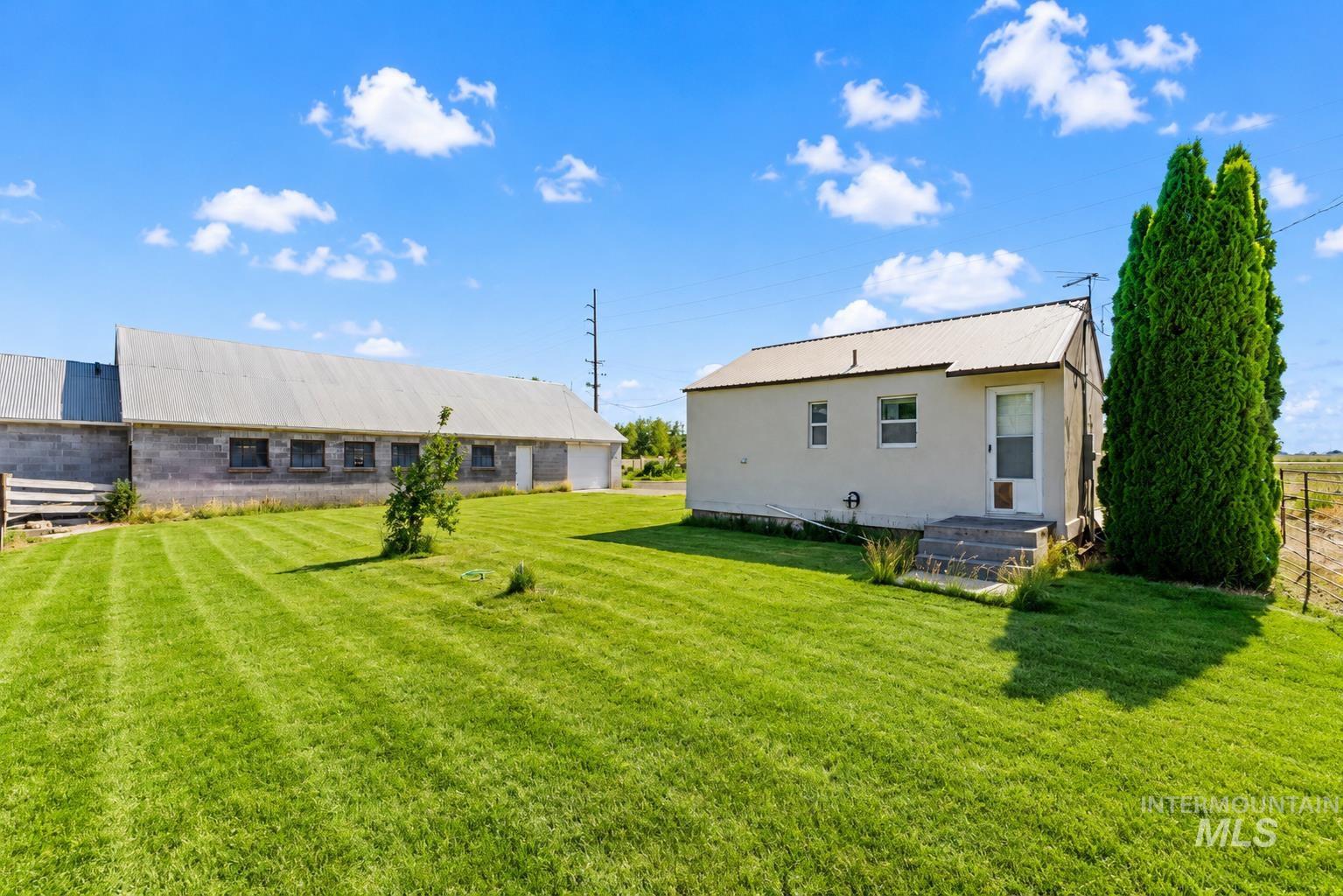 8427 Southside Blvd, Nampa, Idaho 83686, 1 Bedroom, 1 Bathroom, Residential For Sale, Price $100,000,MLS 98991075
