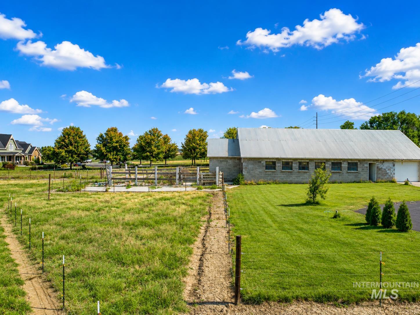 8427 Southside Blvd, Nampa, Idaho 83686, 1 Bedroom, 1 Bathroom, Residential For Sale, Price $100,000,MLS 98991075