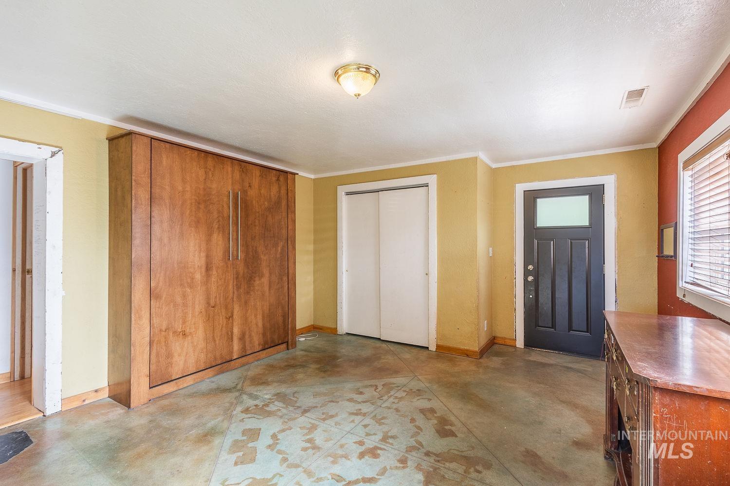 1021 W Chamberlin St, Boise, Idaho 83706-4100, 1 Bedroom, 1 Bathroom, Residential For Sale, Price $299,900, 98991076