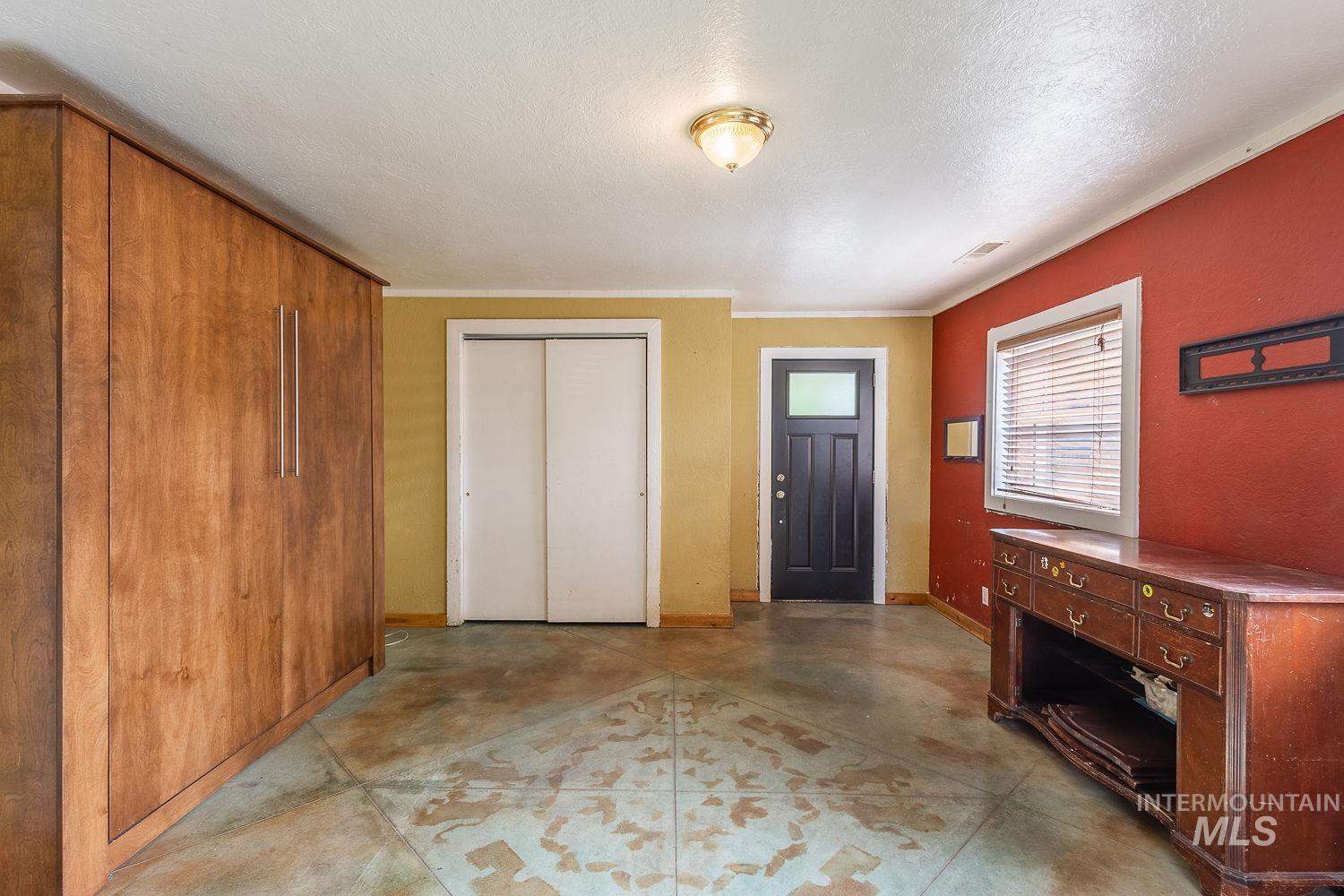 1021 W Chamberlin St, Boise, Idaho 83706-4100, 1 Bedroom, 1 Bathroom, Residential For Sale, Price $299,900, 98991076