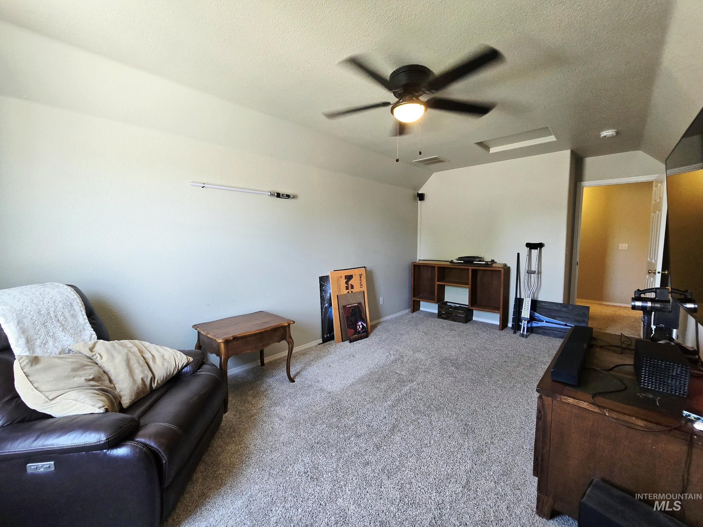 157 N Kildeer, Nampa, Idaho 83651, 4 Bedrooms, 2.5 Bathrooms, Residential For Sale, Price $399,900,MLS 98991078