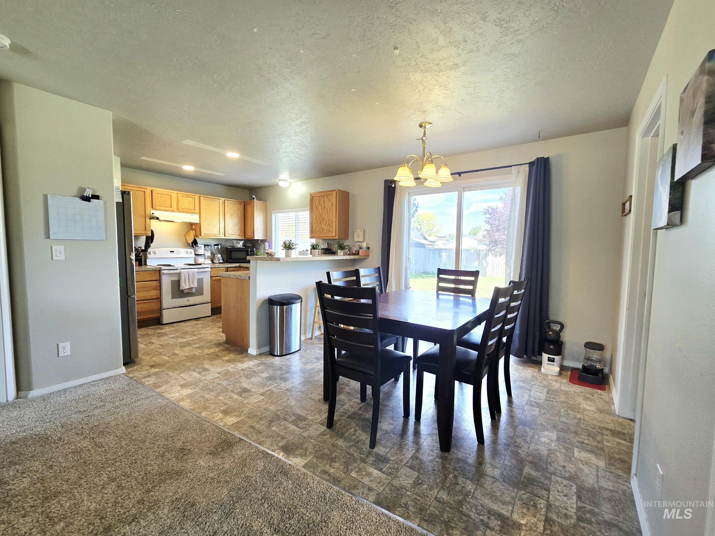 157 N Kildeer, Nampa, Idaho 83651, 4 Bedrooms, 2.5 Bathrooms, Residential For Sale, Price $399,900,MLS 98991078