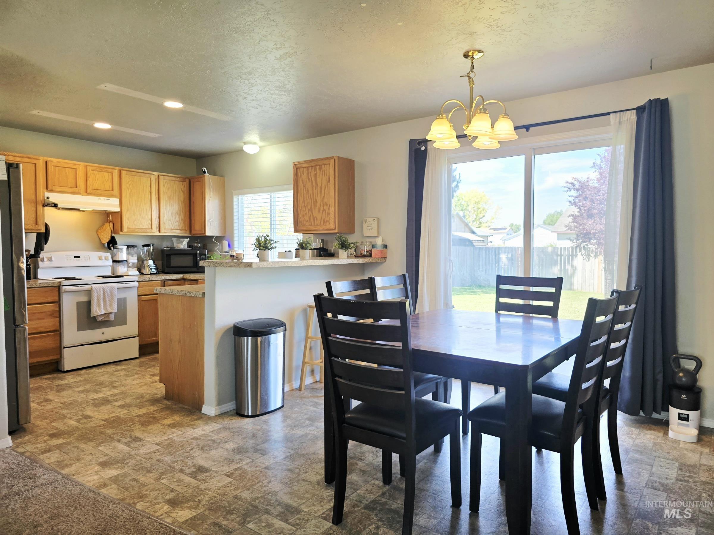 157 N Kildeer, Nampa, Idaho 83651, 4 Bedrooms, 2.5 Bathrooms, Residential For Sale, Price $399,900,MLS 98991078
