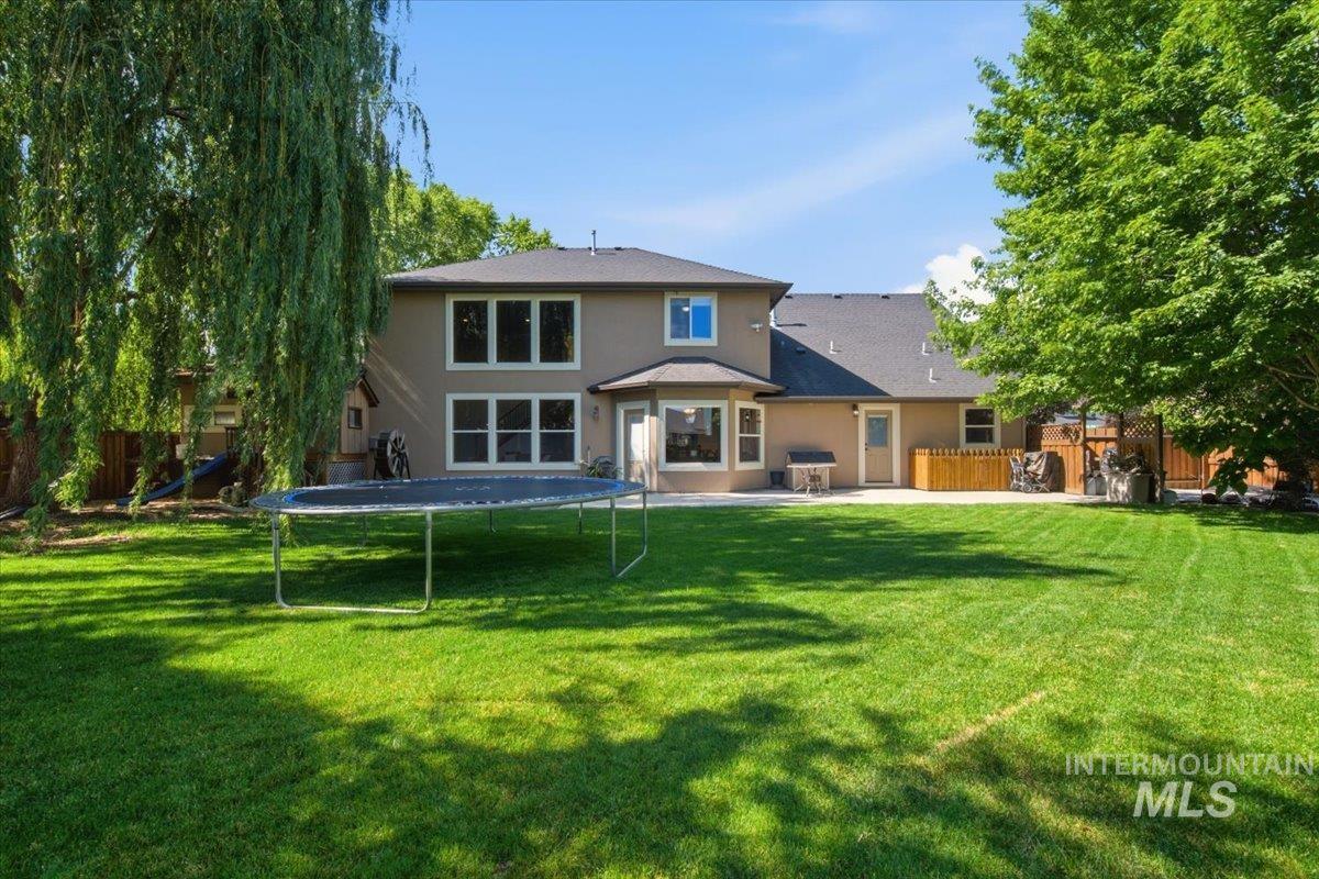 2560 W Wolf Rapids, Meridian, Idaho 83646, 4 Bedrooms, 3 Bathrooms, Residential For Sale, Price $850,000, 98991079