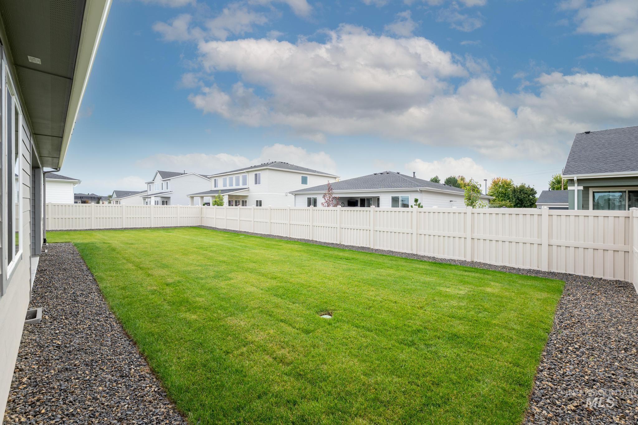 1189 W Grassland St, Middleton, Idaho 83644, 3 Bedrooms, 2 Bathrooms, Residential For Sale, Price $457,000, 98991080