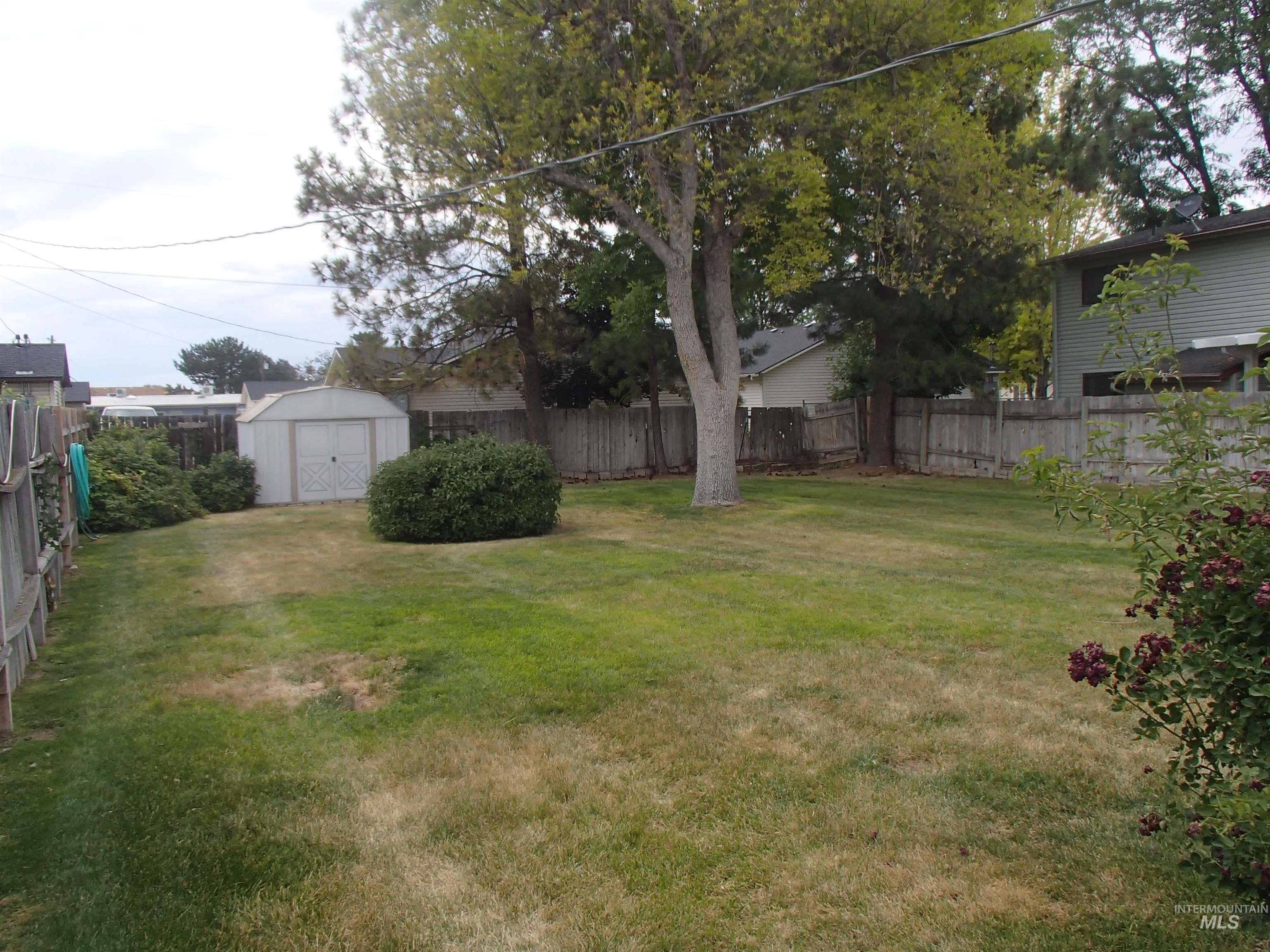 1111 S Locust, Nampa, Idaho 83686, 3 Bedrooms, 1 Bathroom, Residential For Sale, Price $314,700, 98991081