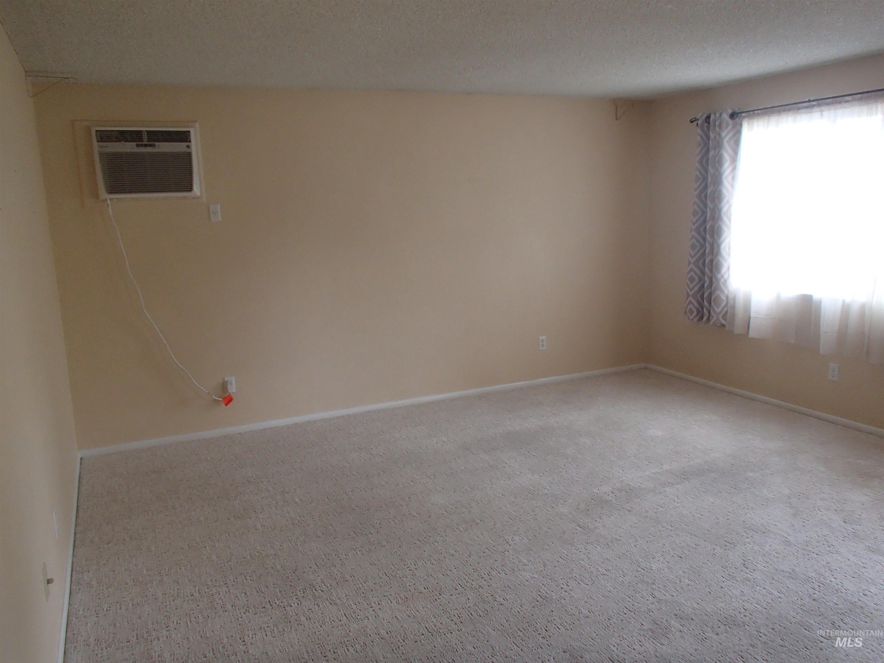 1111 S Locust, Nampa, Idaho 83686, 3 Bedrooms, 1 Bathroom, Residential For Sale, Price $314,700, 98991081