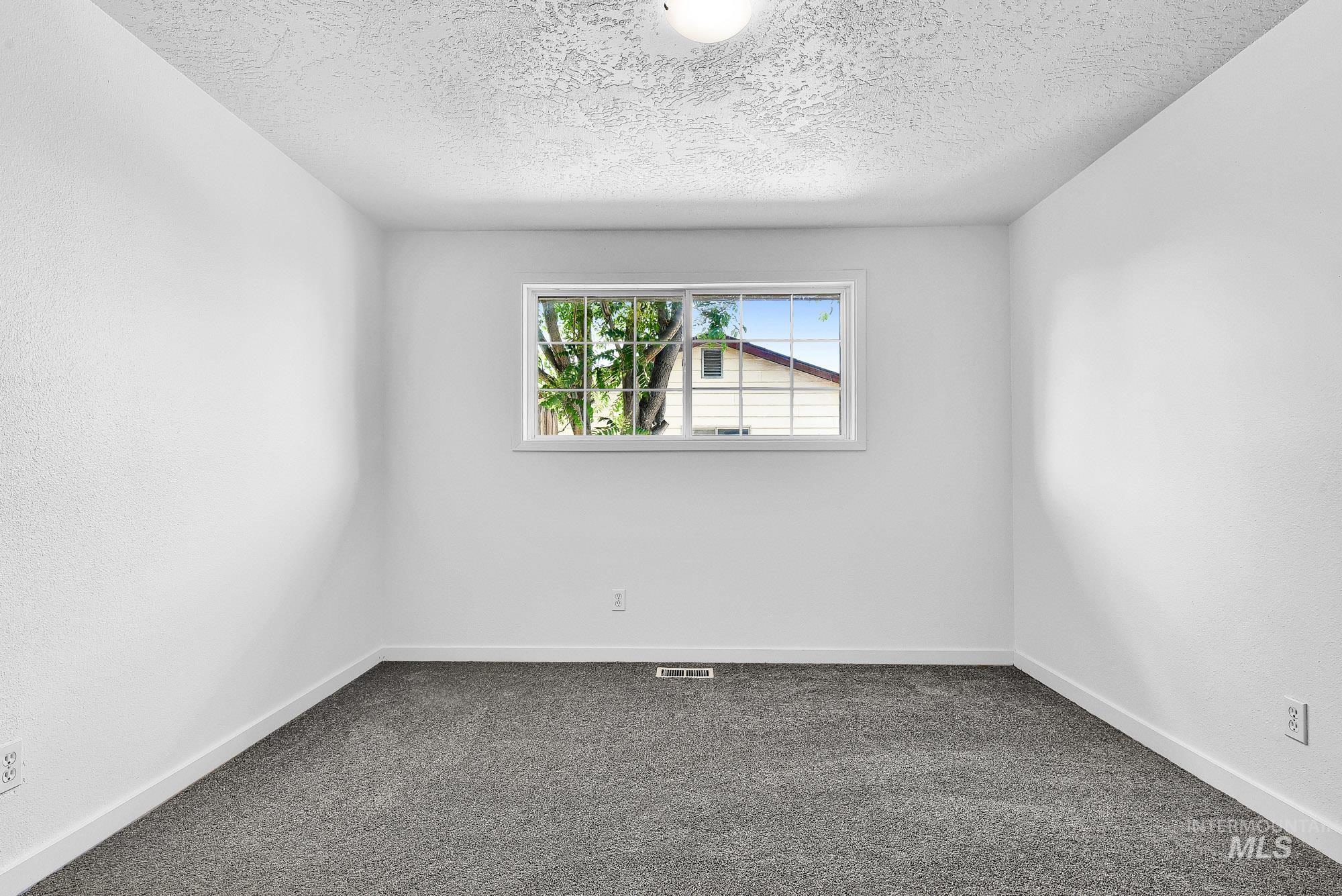 9127 Randolph, Nampa, Idaho 83686, 3 Bedrooms, 1 Bathroom, Residential For Sale, Price $349,900, 98991084