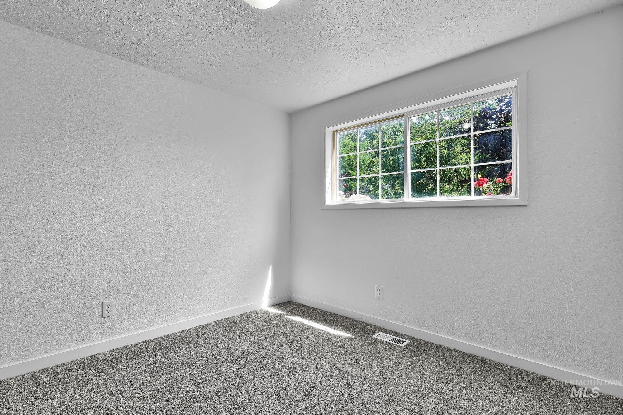 9127 Randolph, Nampa, Idaho 83686, 3 Bedrooms, 1 Bathroom, Residential For Sale, Price $349,900, 98991084