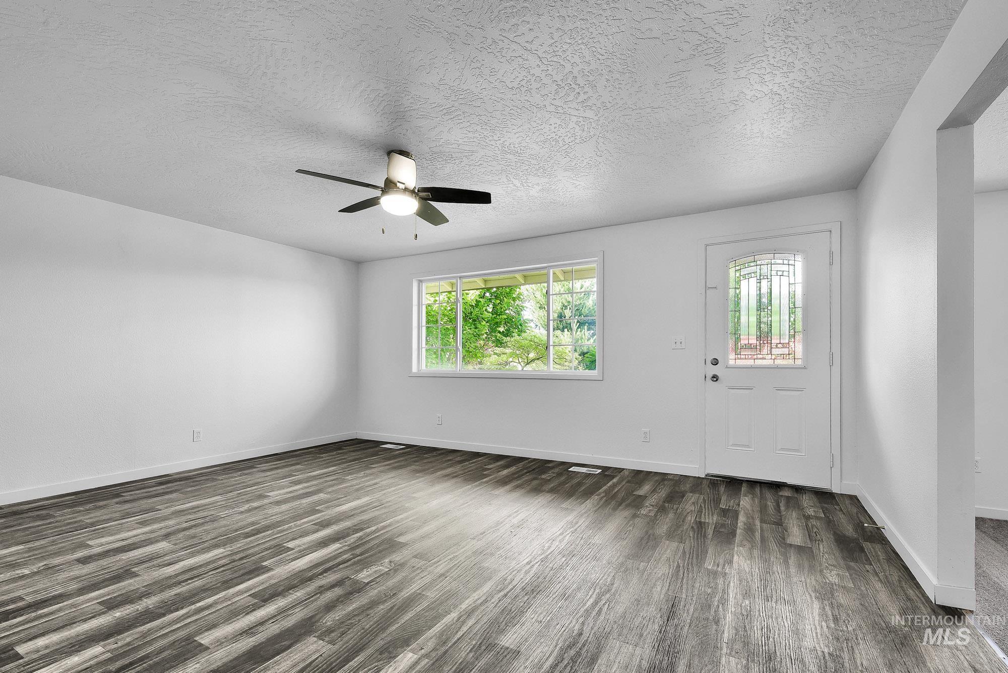 9127 Randolph, Nampa, Idaho 83686, 3 Bedrooms, 1 Bathroom, Residential For Sale, Price $349,900, 98991084