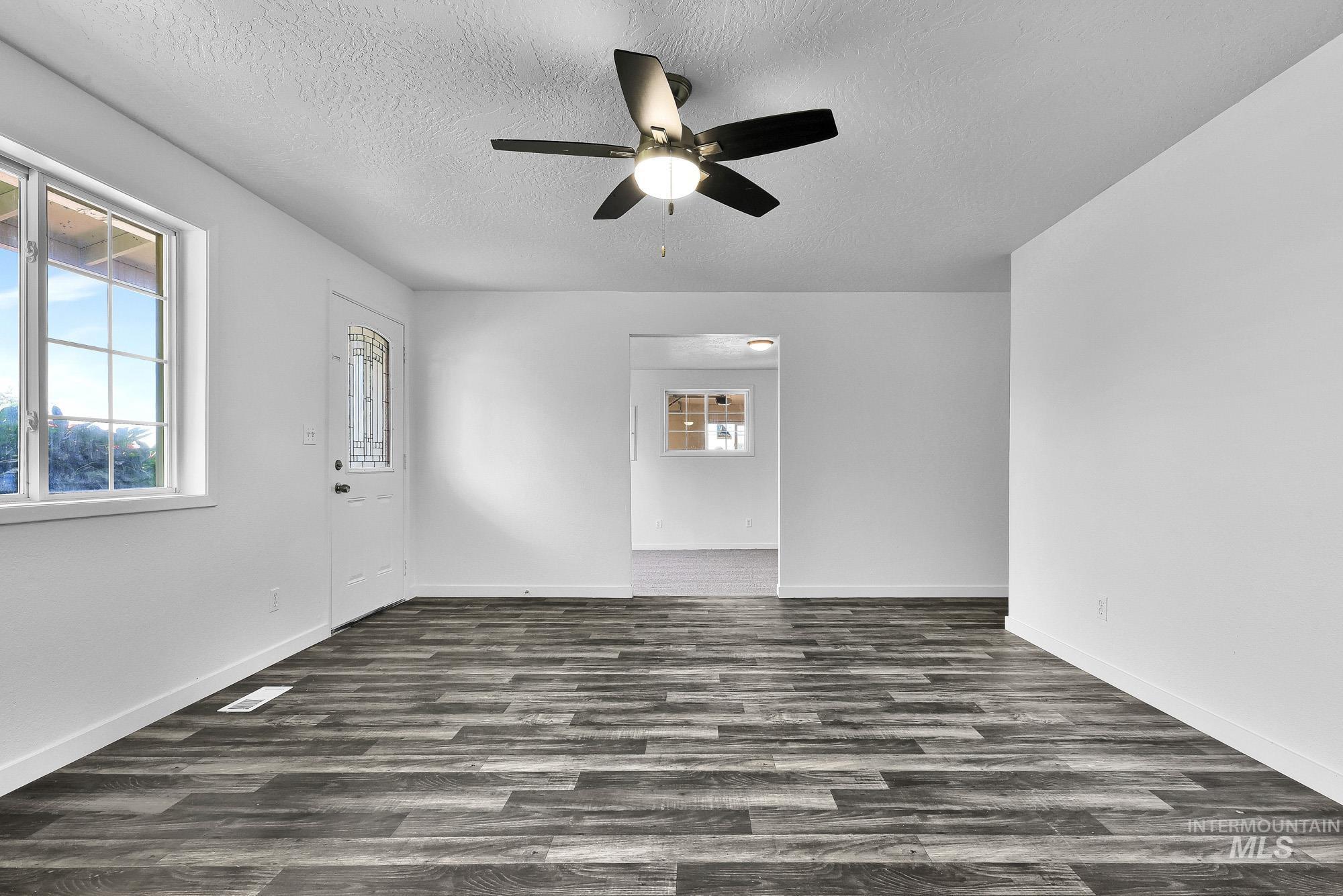 9127 Randolph, Nampa, Idaho 83686, 3 Bedrooms, 1 Bathroom, Residential For Sale, Price $349,900, 98991084