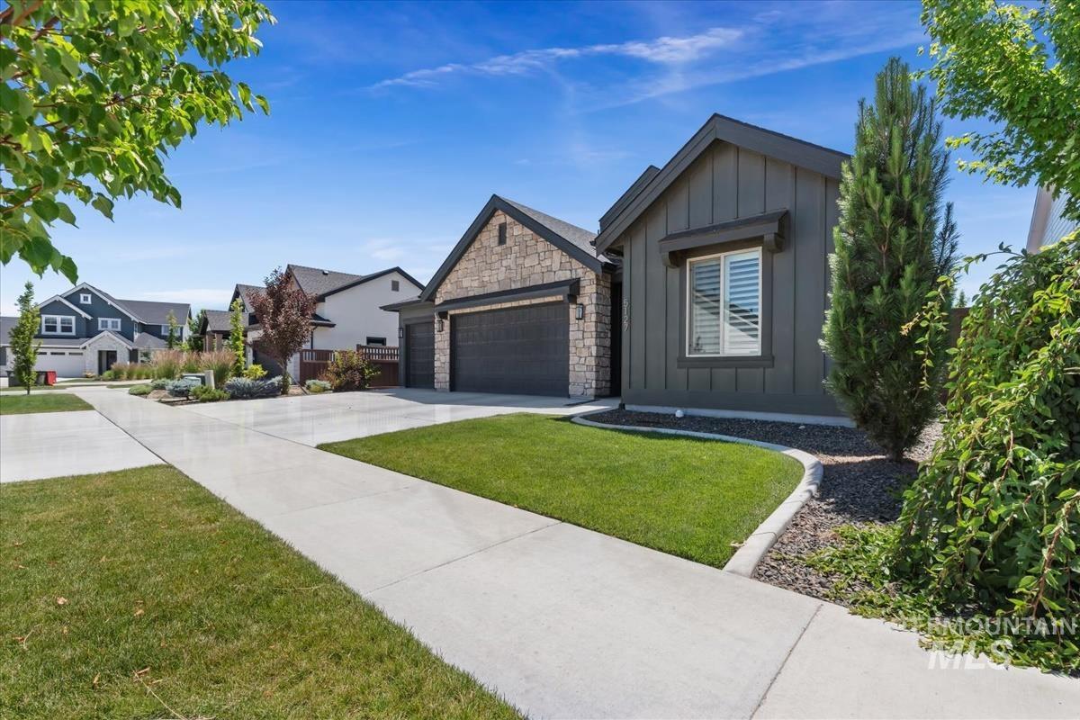 5127 W Canaston St, Meridian, Idaho 83646, 4 Bedrooms, 3 Bathrooms, Residential For Sale, Price $825,000, 98991096