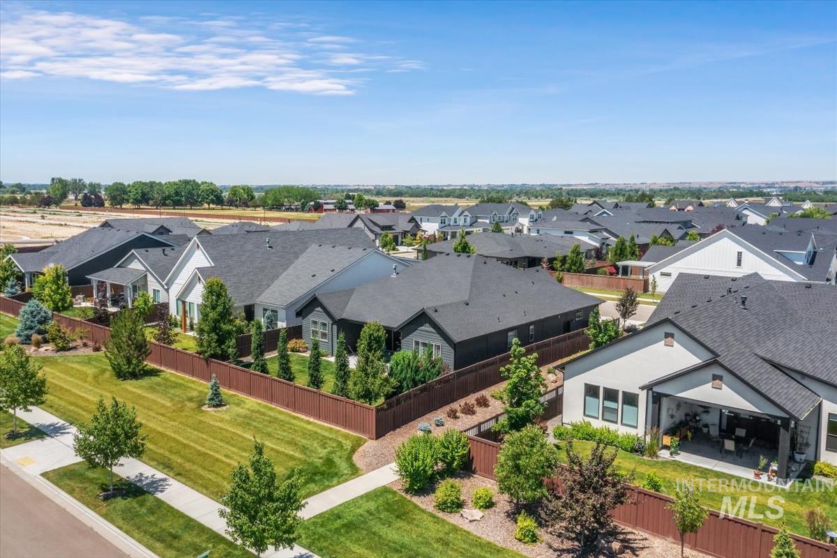5127 W Canaston St, Meridian, Idaho 83646, 4 Bedrooms, 3 Bathrooms, Residential For Sale, Price $825,000, 98991096