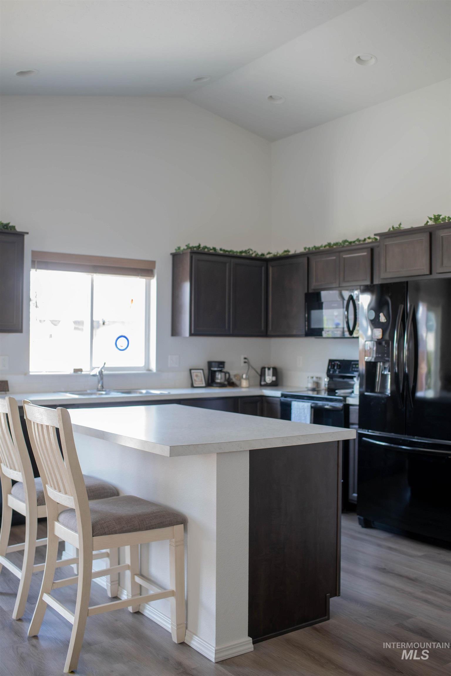 7681 E Drouillard St, Nampa, Idaho 83687, 4 Bedrooms, 2 Bathrooms, Residential For Sale, Price $438,990,MLS 98991097