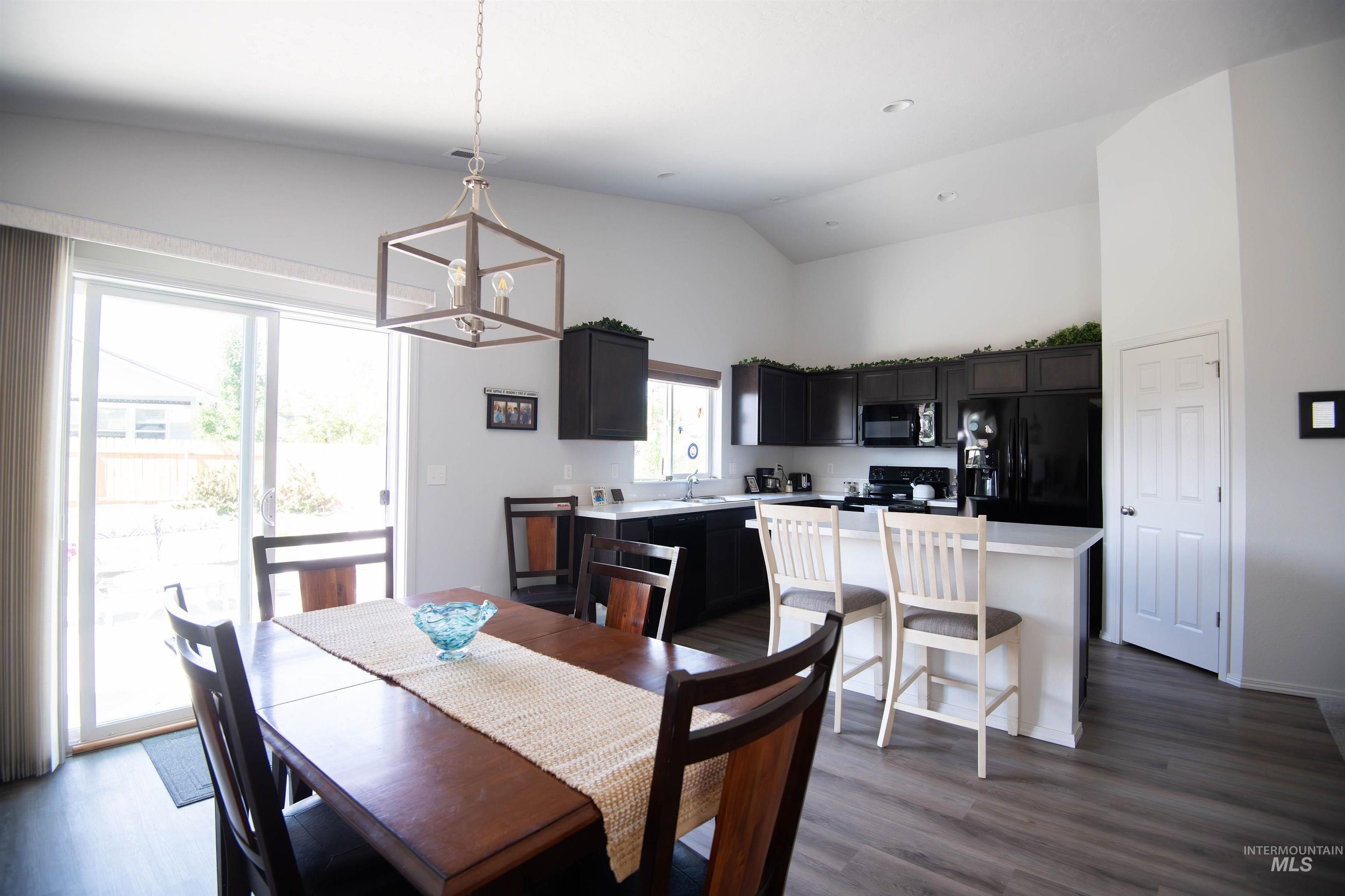 7681 E Drouillard St, Nampa, Idaho 83687, 4 Bedrooms, 2 Bathrooms, Residential For Sale, Price $438,990,MLS 98991097